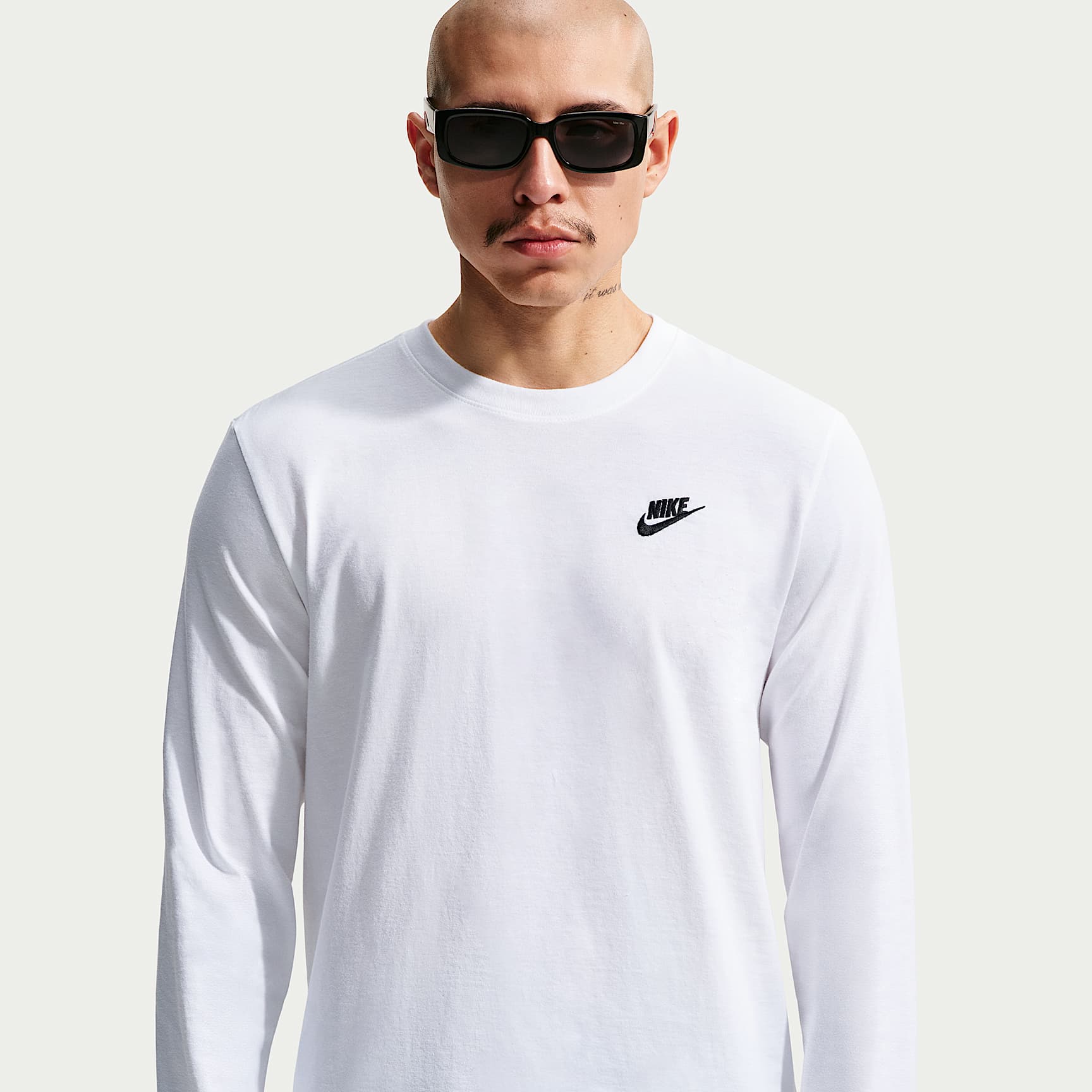 Nike Sportswear Club Men's Long-Sleeve T-Shirt