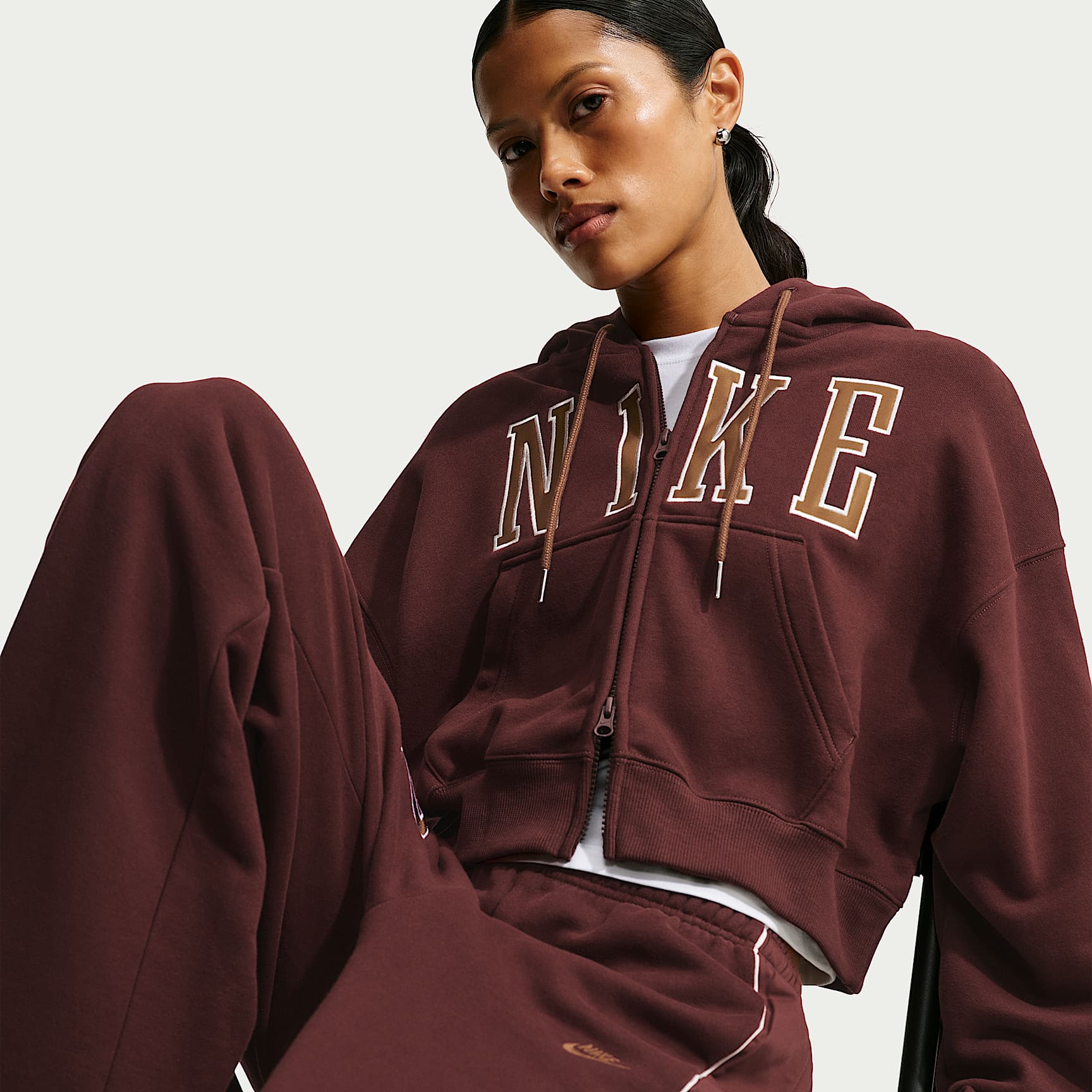 Nike Studio Fleece Medium Weight Women's Oversized Full-Zip Cropped Hoodie