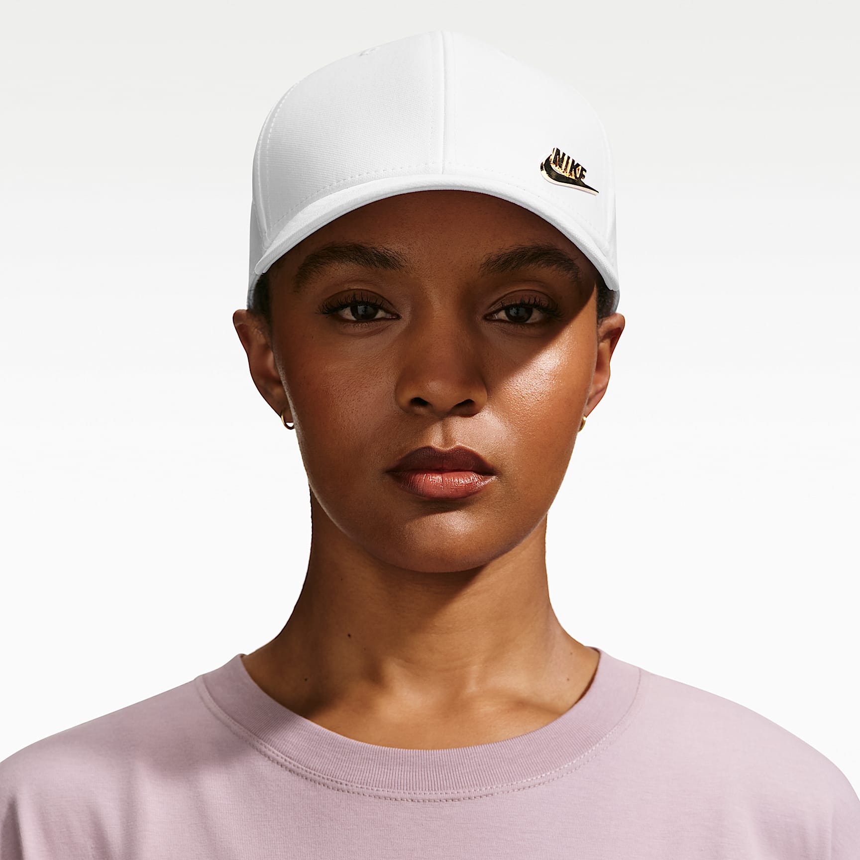 Nike Dri-FIT Club Structured Metal Logo Cap