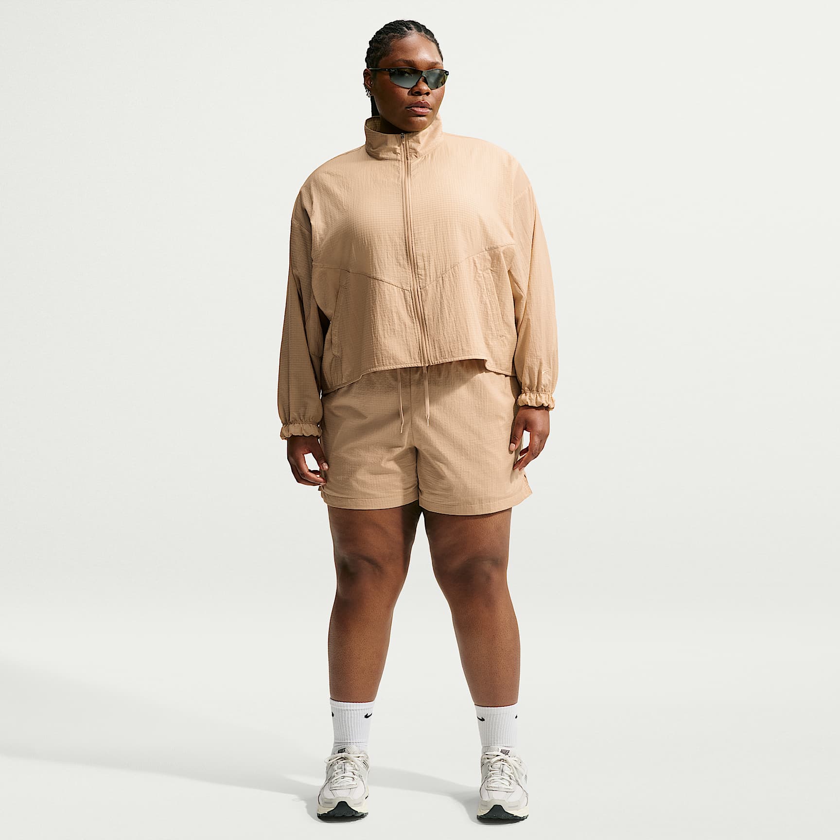 Nike Sportswear Women's Loose High-Waisted Lightweight Ripstop Shorts (Plus Size)