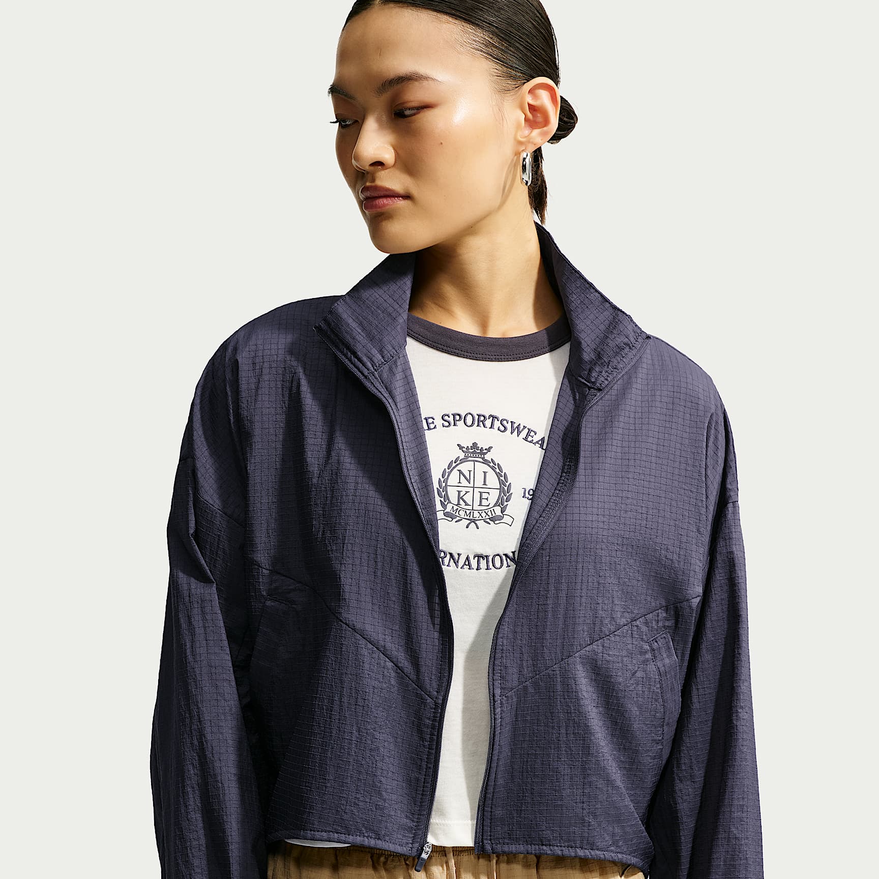 Nike Sportswear Women's Oversized Lightweight Ripstop Jacket