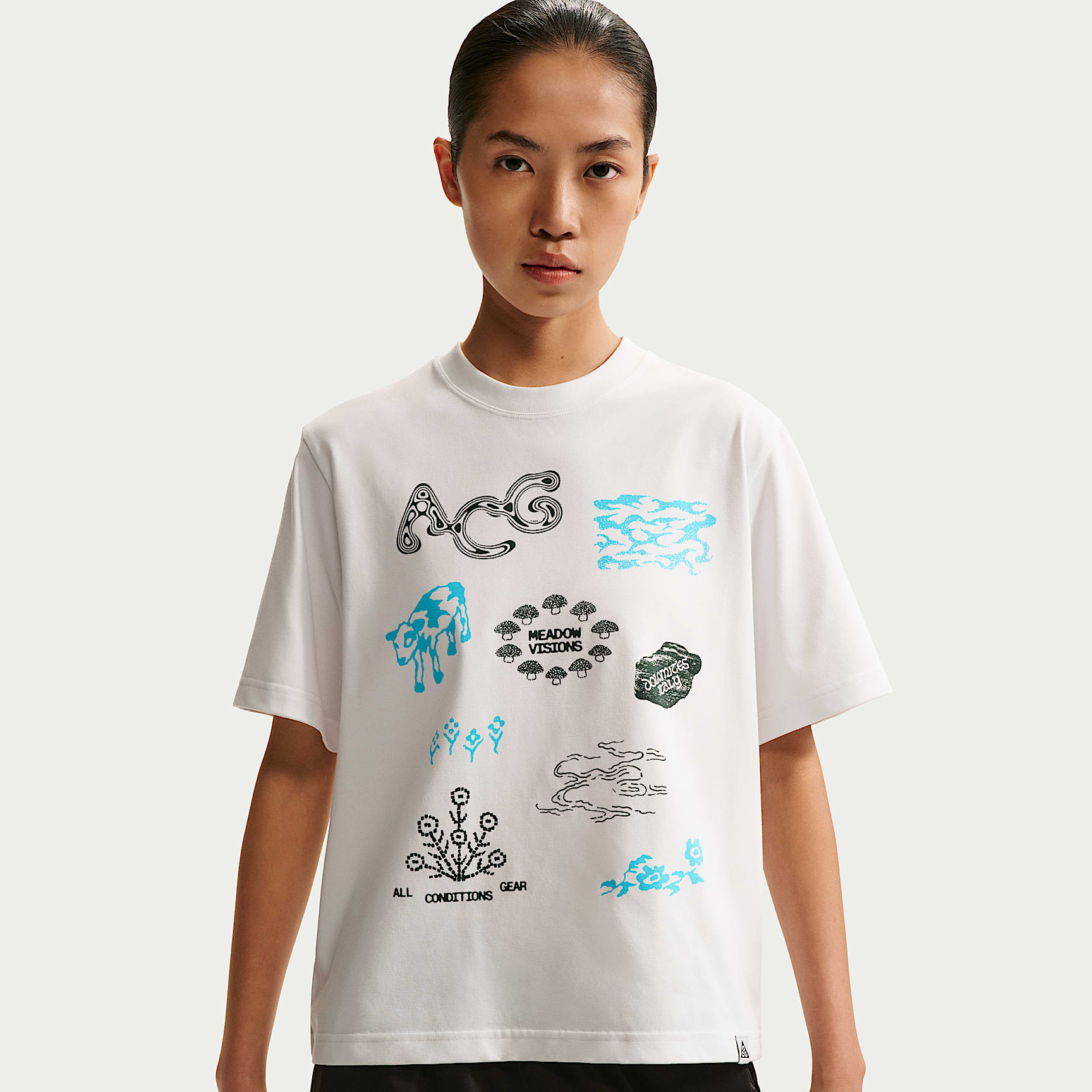 เสื้อยืดผู้หญิง Dri-FIT Nike ACG