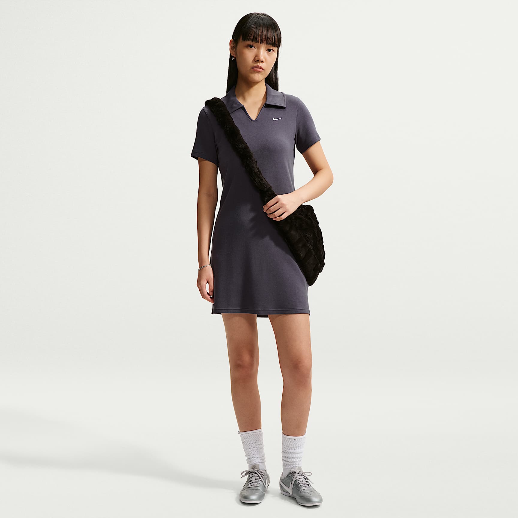 Nike Sportswear Chill Knit 女款合身有領洋裝
