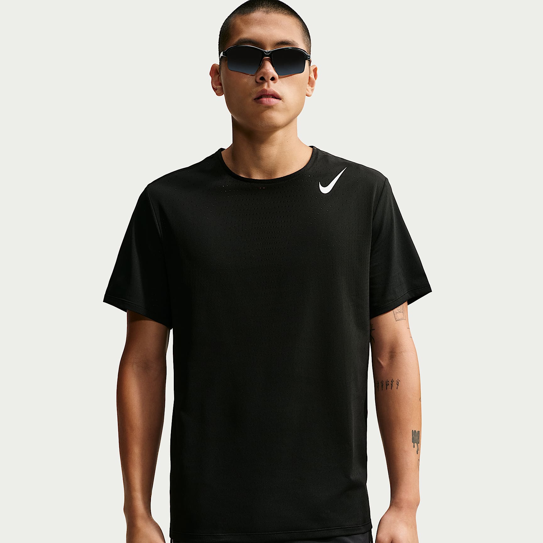 ナイキ エアロスイフト メンズ Dri-FIT ADV ショートスリーブ ランニングトップ