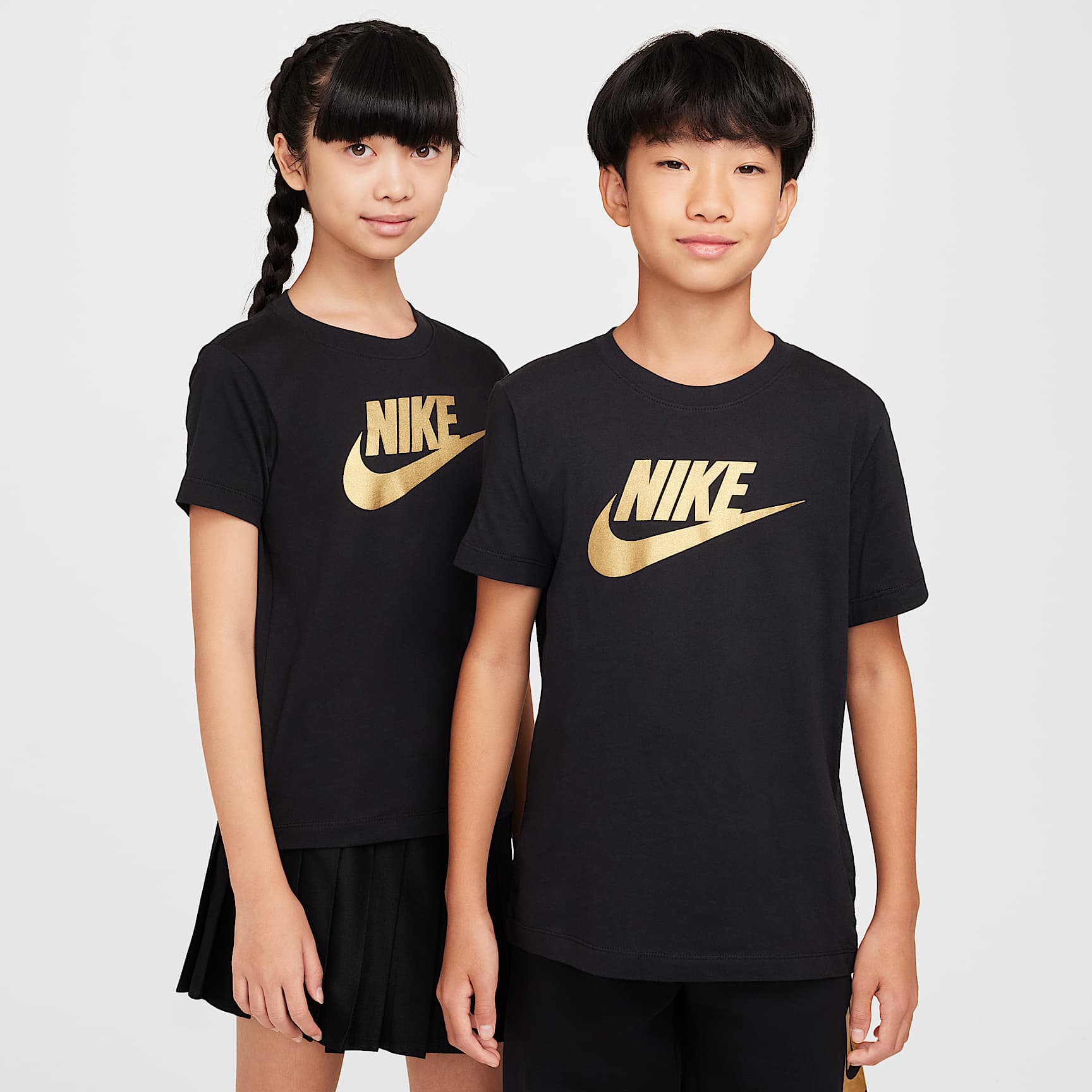 Playera para niños talla grande Nike Sportswear