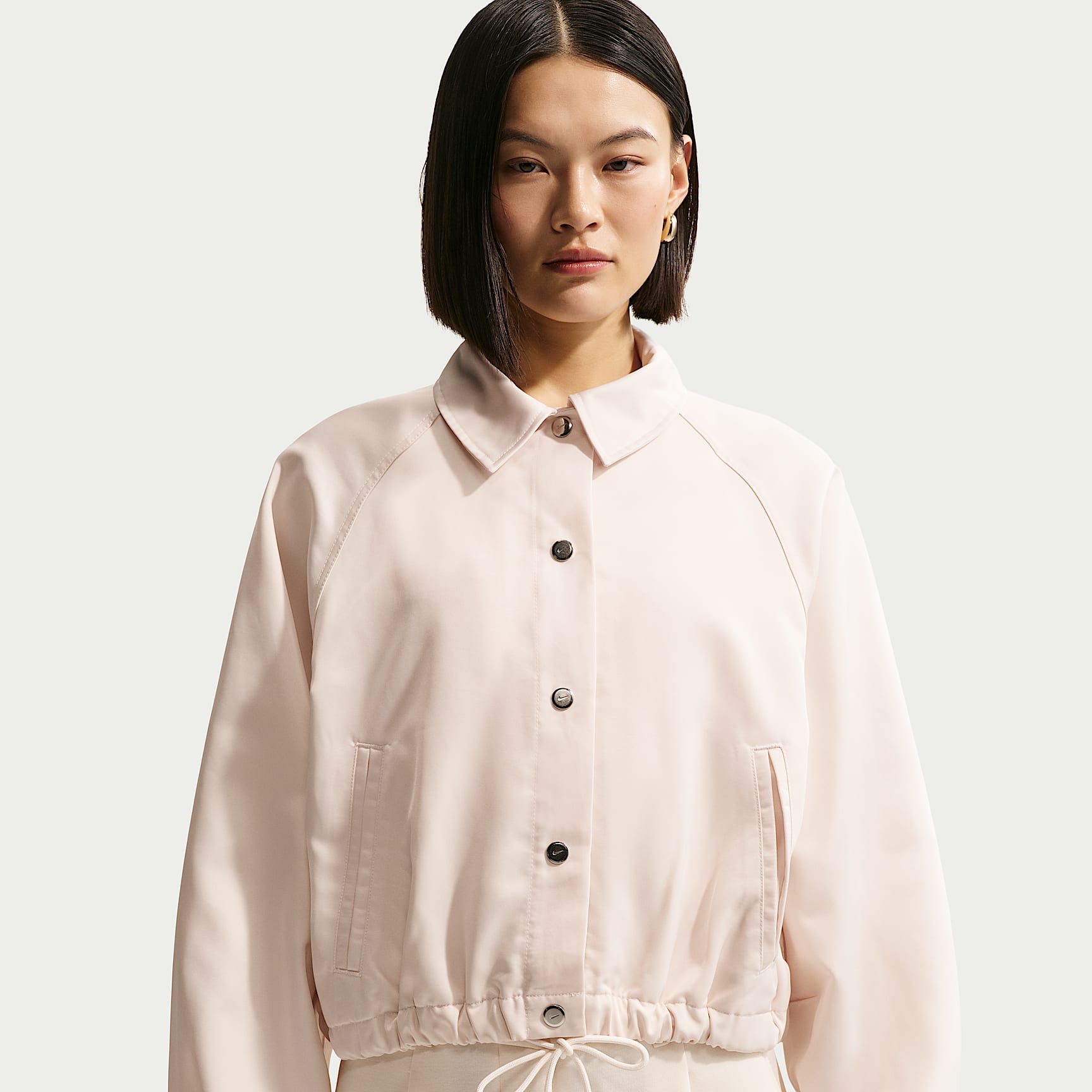 나이키 스포츠웨어 여성 오버사이즈 새틴 코치 재킷