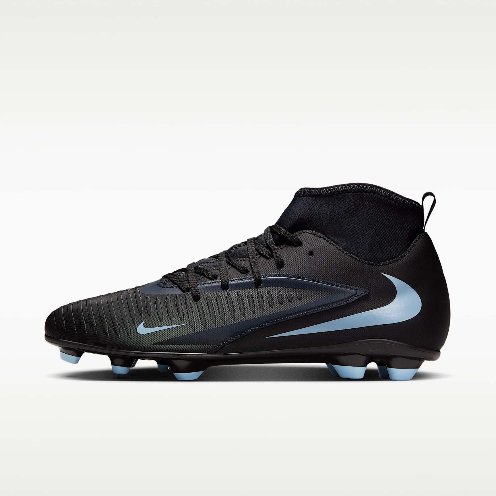 Nike Phantom 6 High Club Multi-Ground Soccer Cleats