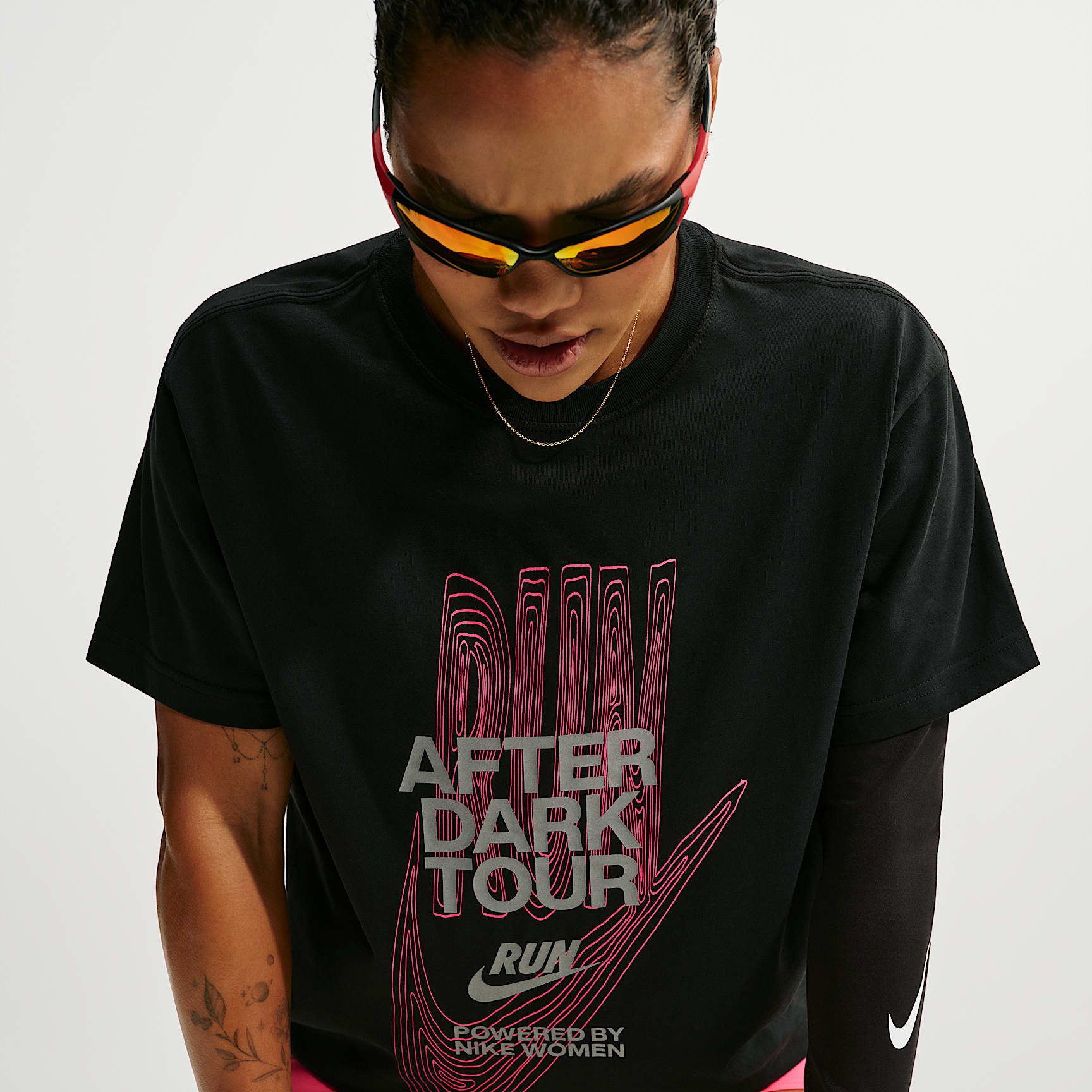 Nike After Dark Tour Women's Dri-FIT Short-Sleeve Running T-Shirt