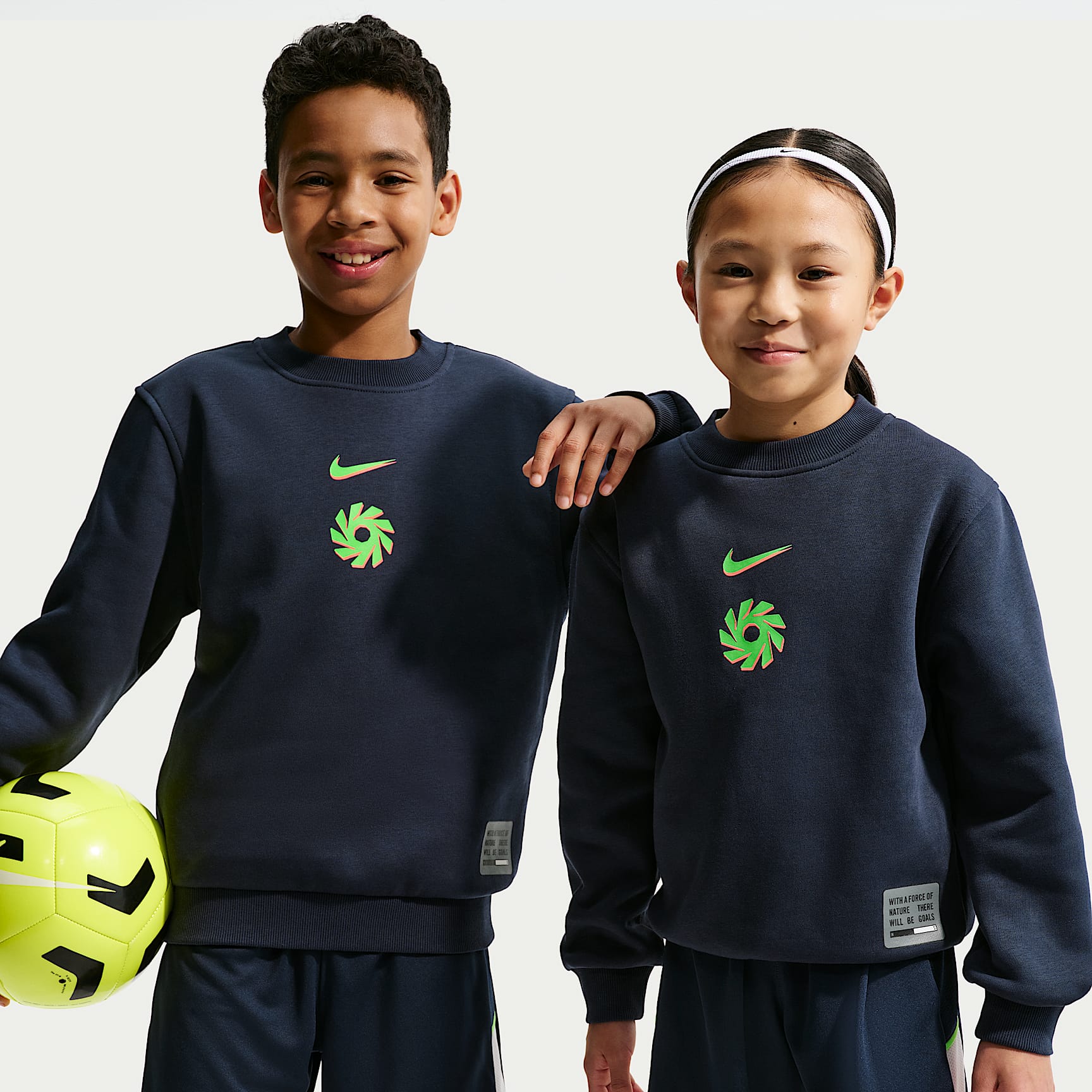 Erling Haaland Club Nike Soccer fleecegenser med rund hals til store barn