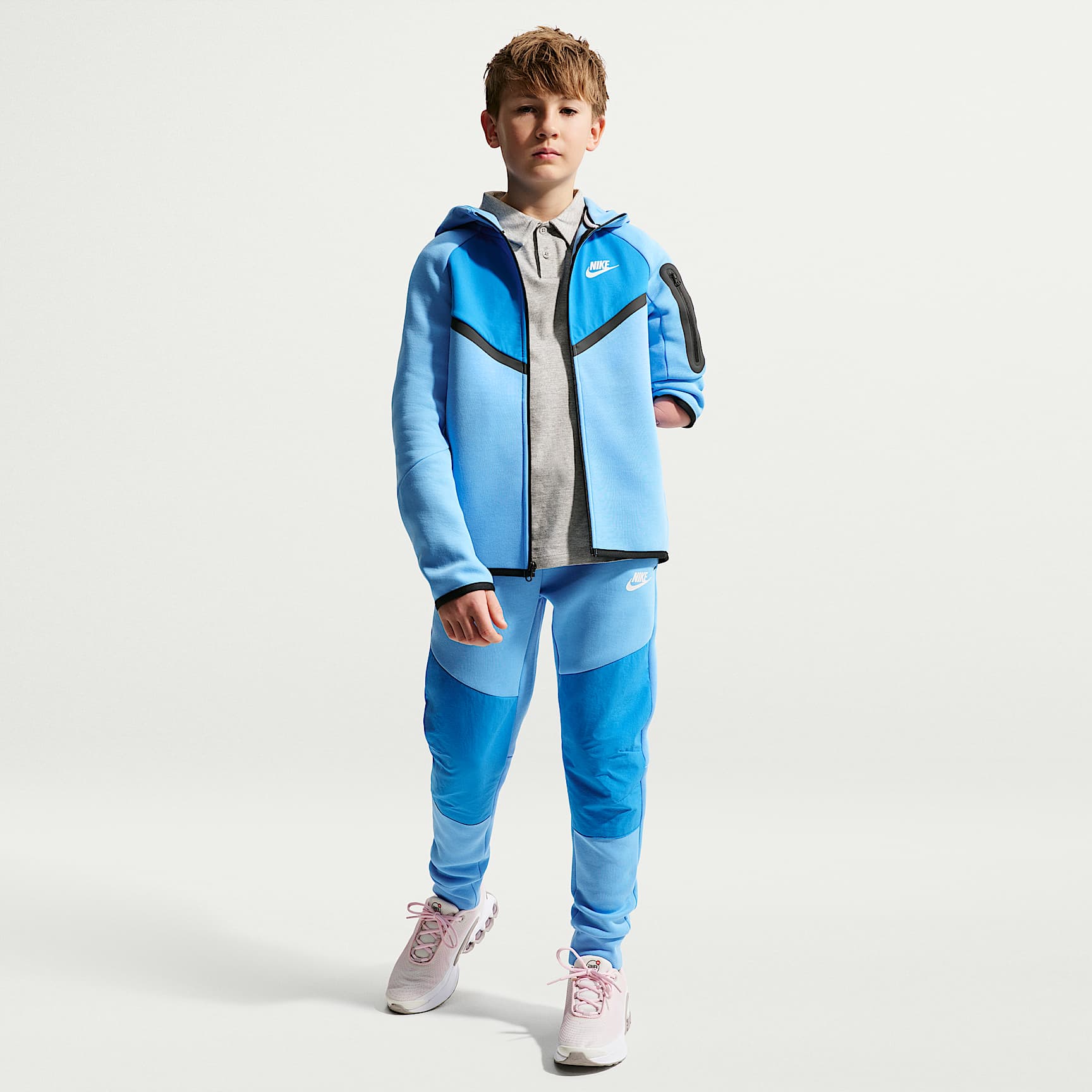 Nike Sportswear Tech Fleece Older Kids' Jogger