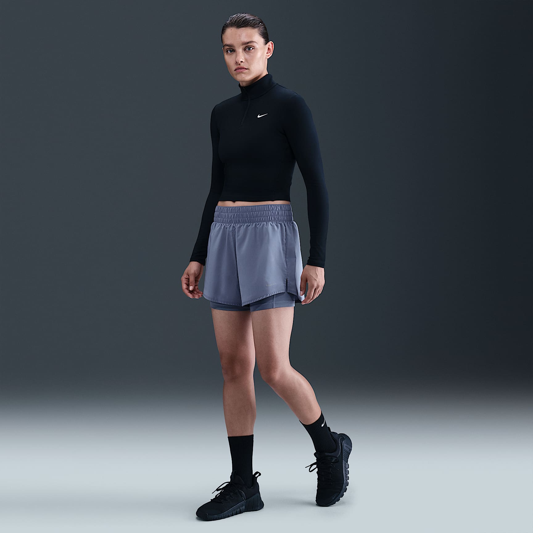 Shorts 2 en 1 Dri-FIT de tiro alto de 8 cm para mujer Nike One