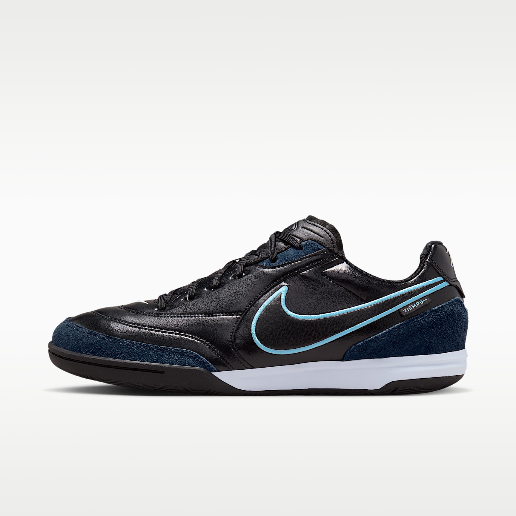 Nike Tiempo Streetgato Indoor/Court Low-Top Soccer Shoes