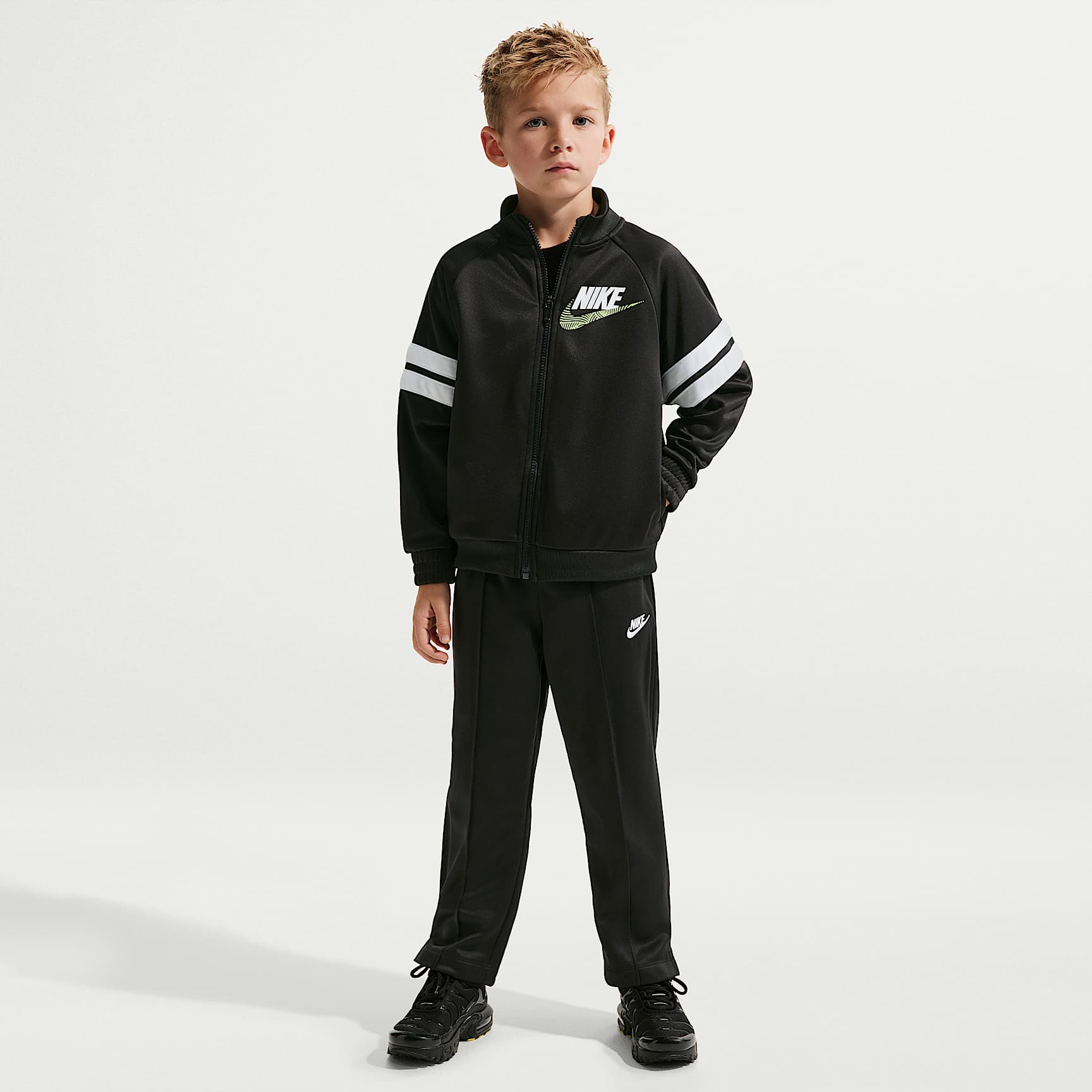 Nike Sportswear In The Zone Little Kids' Dri-FIT 2-Piece Oversized Track Set