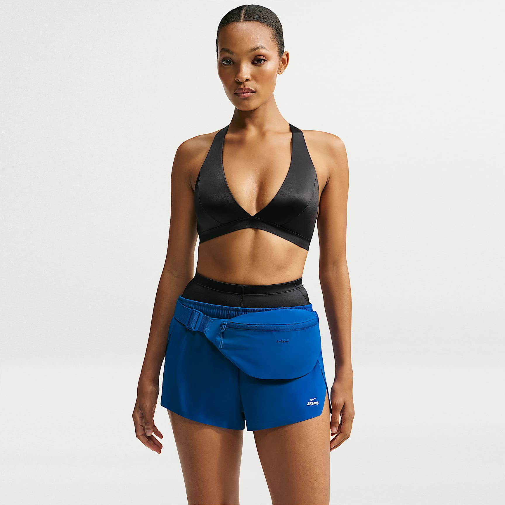 Riñonera para mujer NikeSKIMS