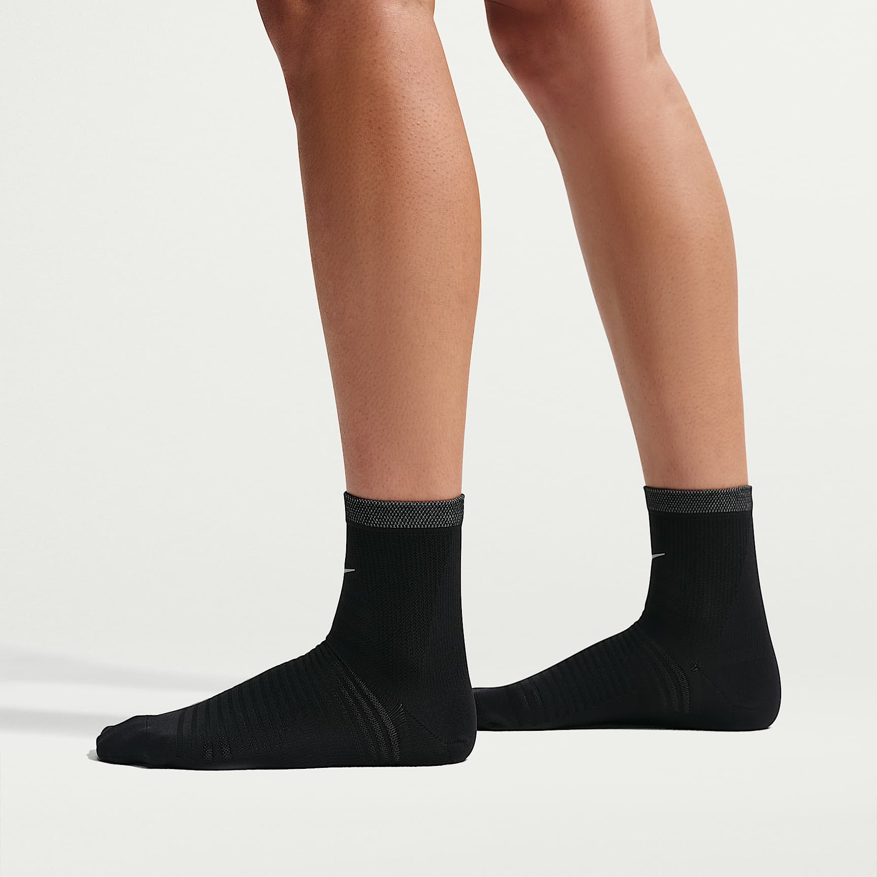 Nike Spark Lightweight Running Ankle Socks