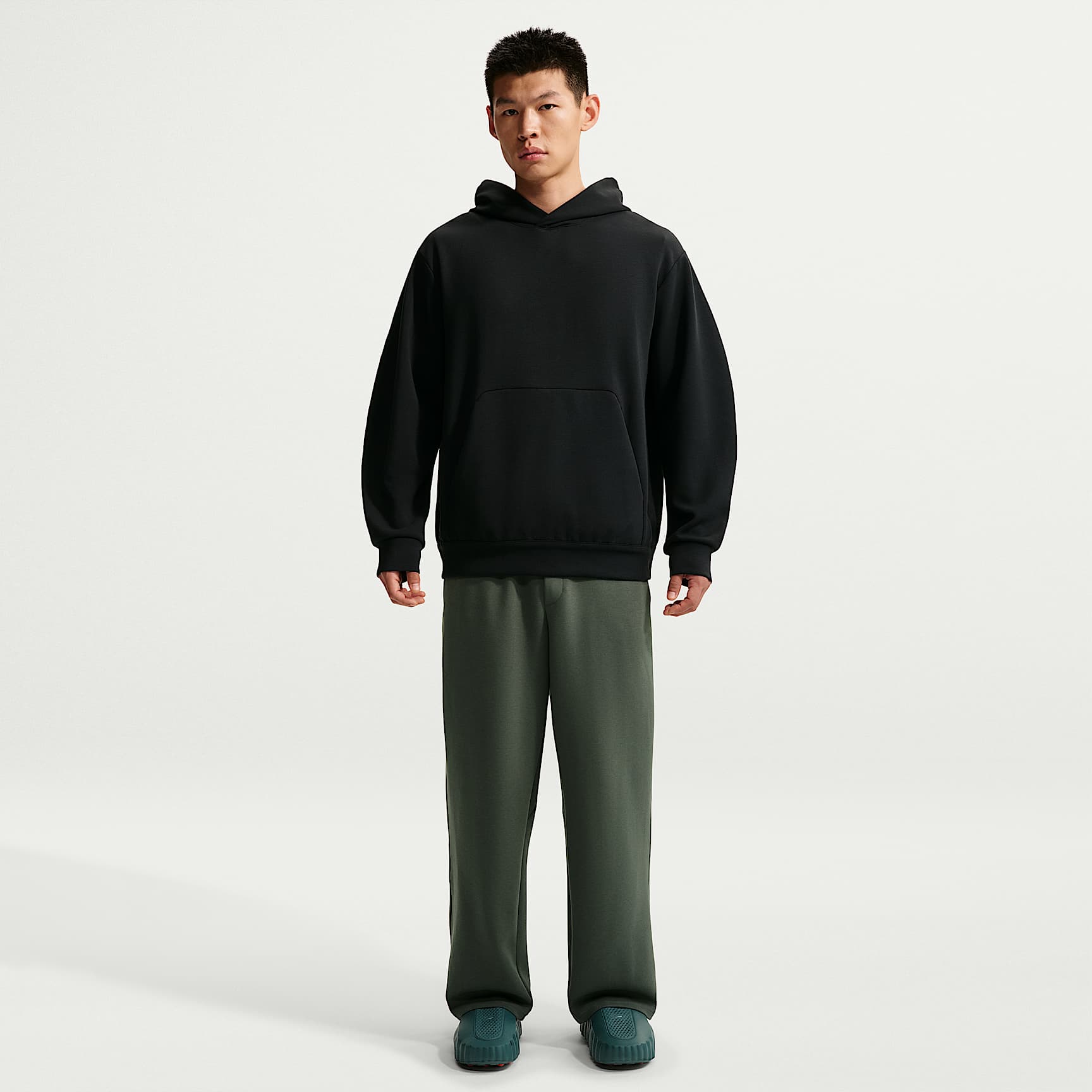 Nike 24.7 ImpossiblySoft 男款 Dri-FIT 直筒長褲