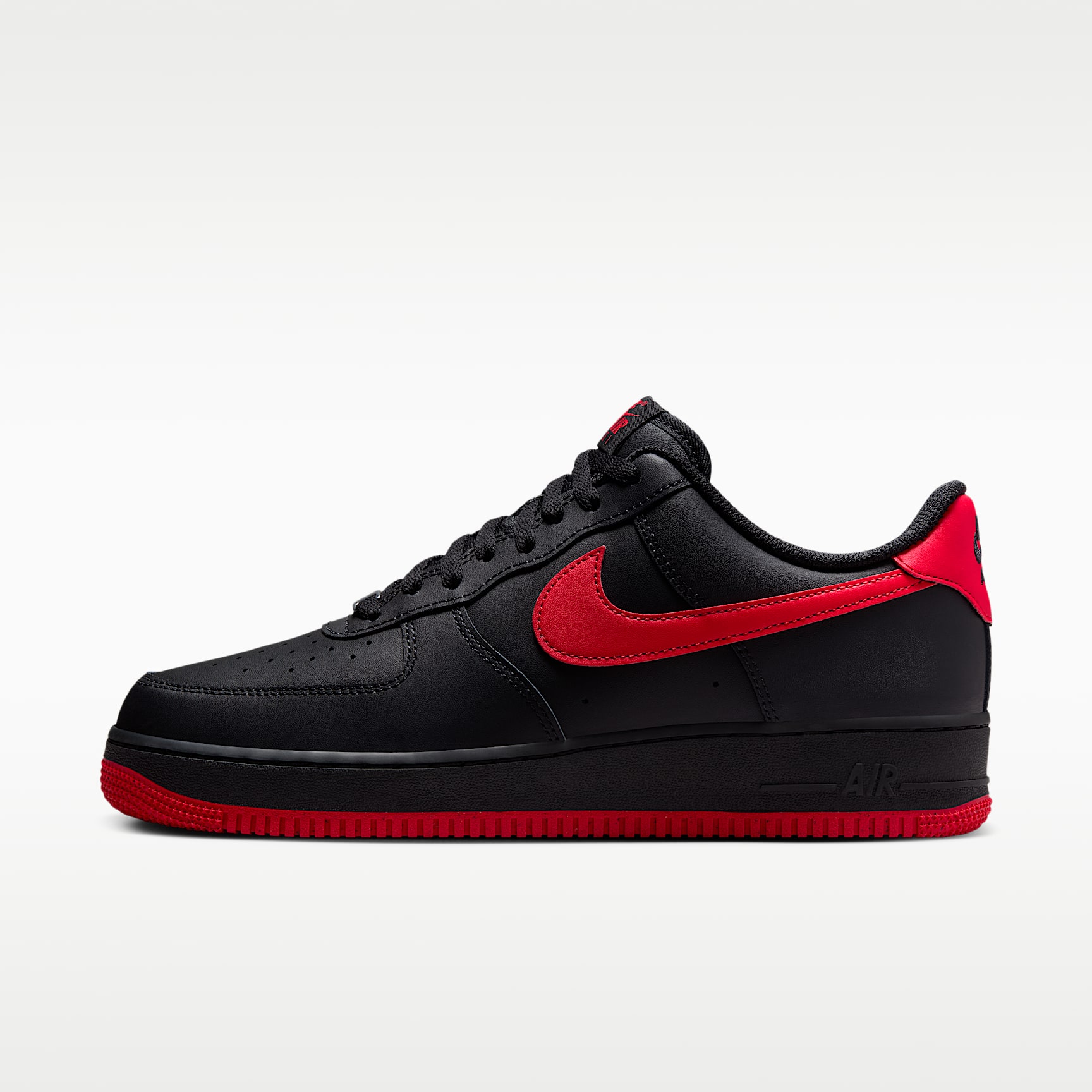 Tenis para hombre Nike Air Force 1 '07