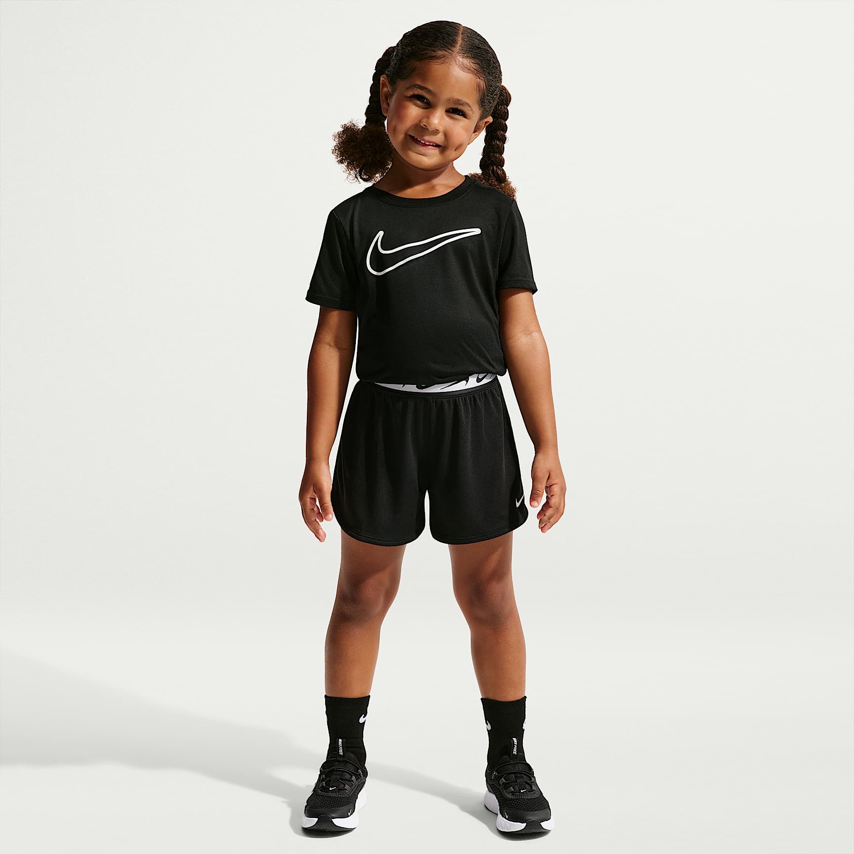 ACG Essentials Big Kids' Rain Jacket