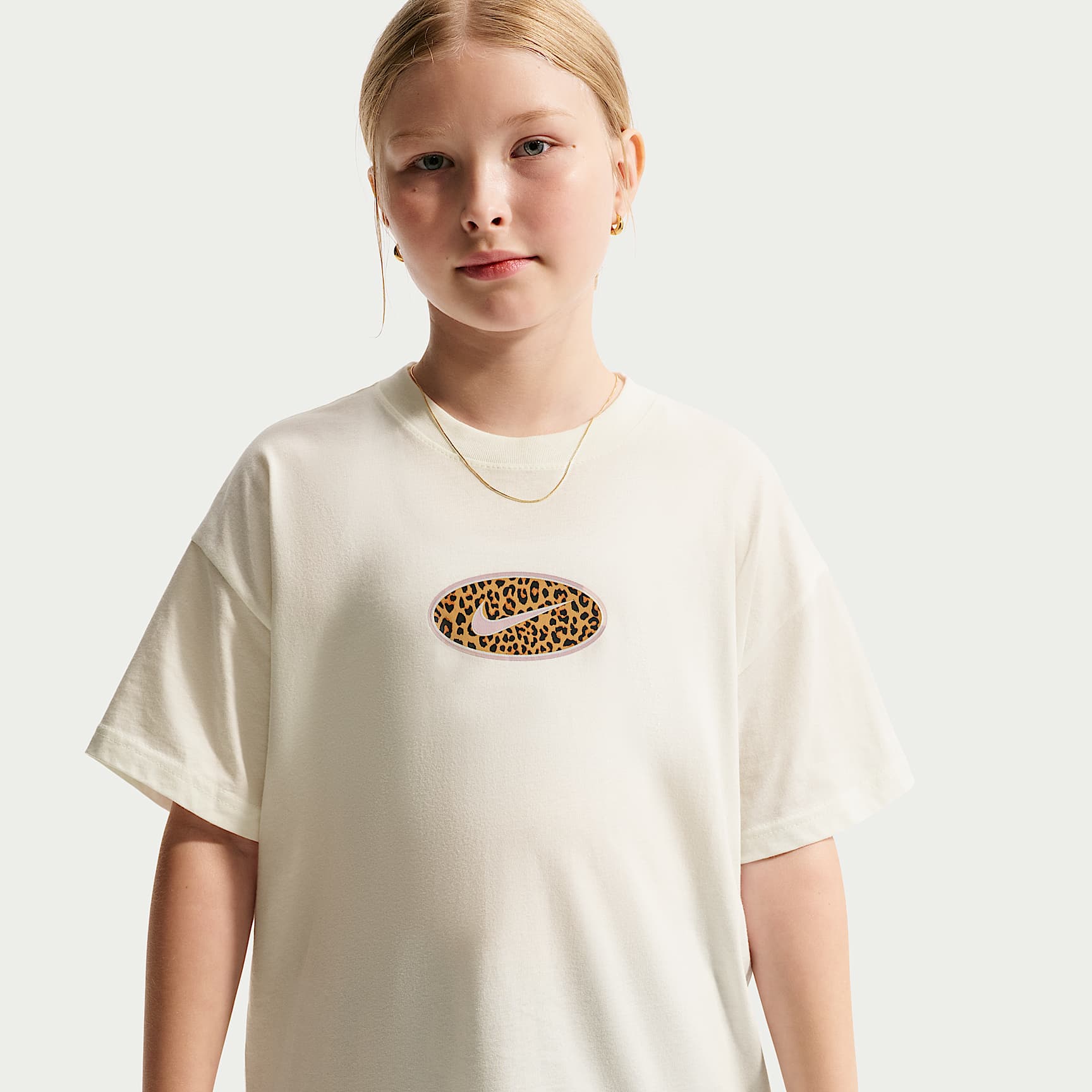 Playera para niña talla grande Nike Sportswear