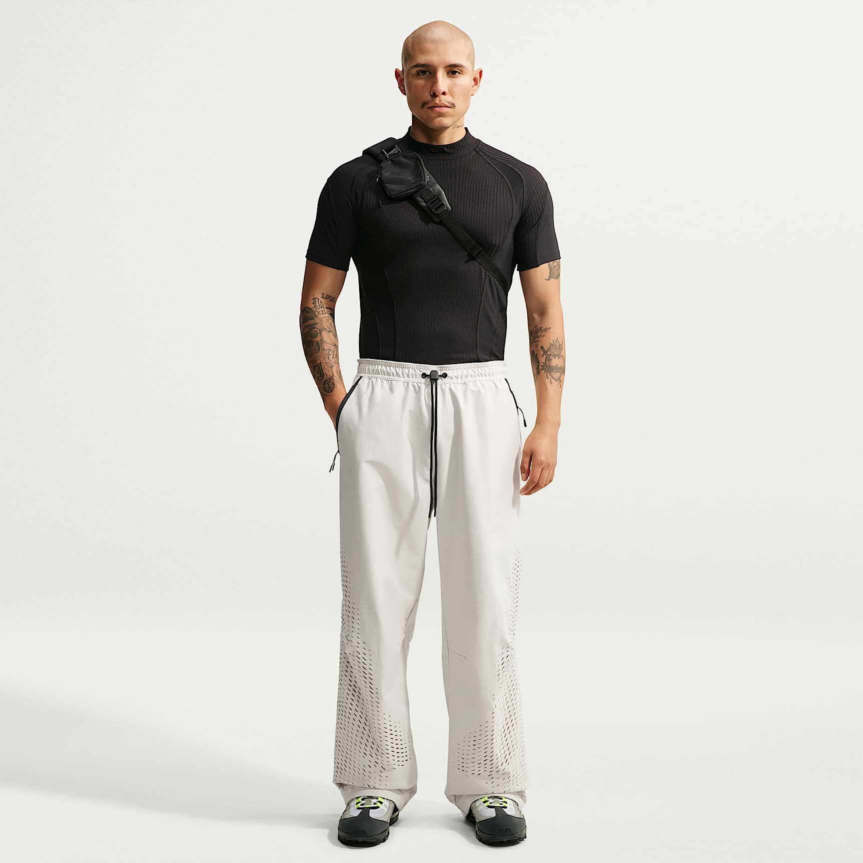Pantalon Dri-FIT en maille Shori à ourlet ouvert Nike Tech pour homme