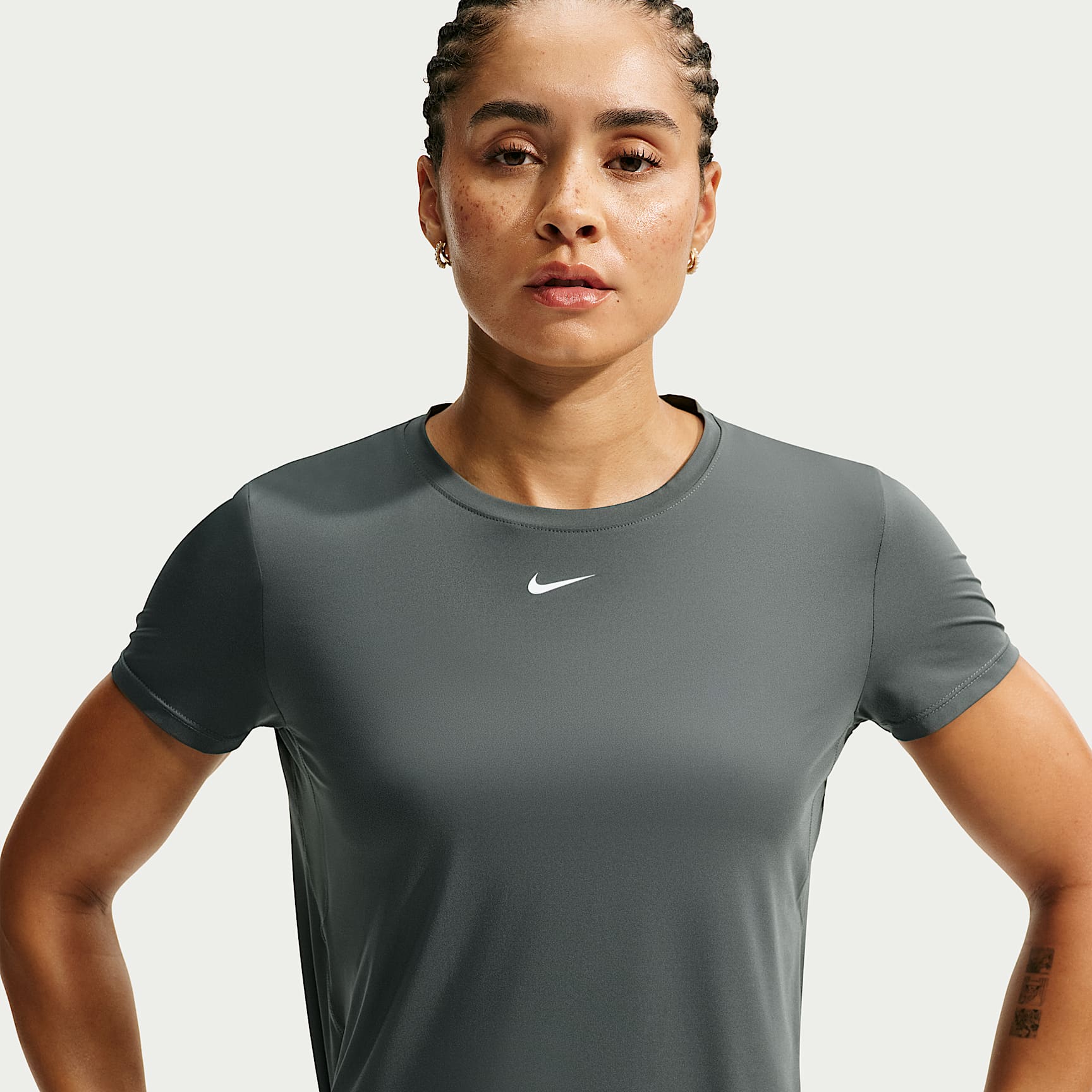 Top a manica corta Dri-FIT Nike One Classic – Donna