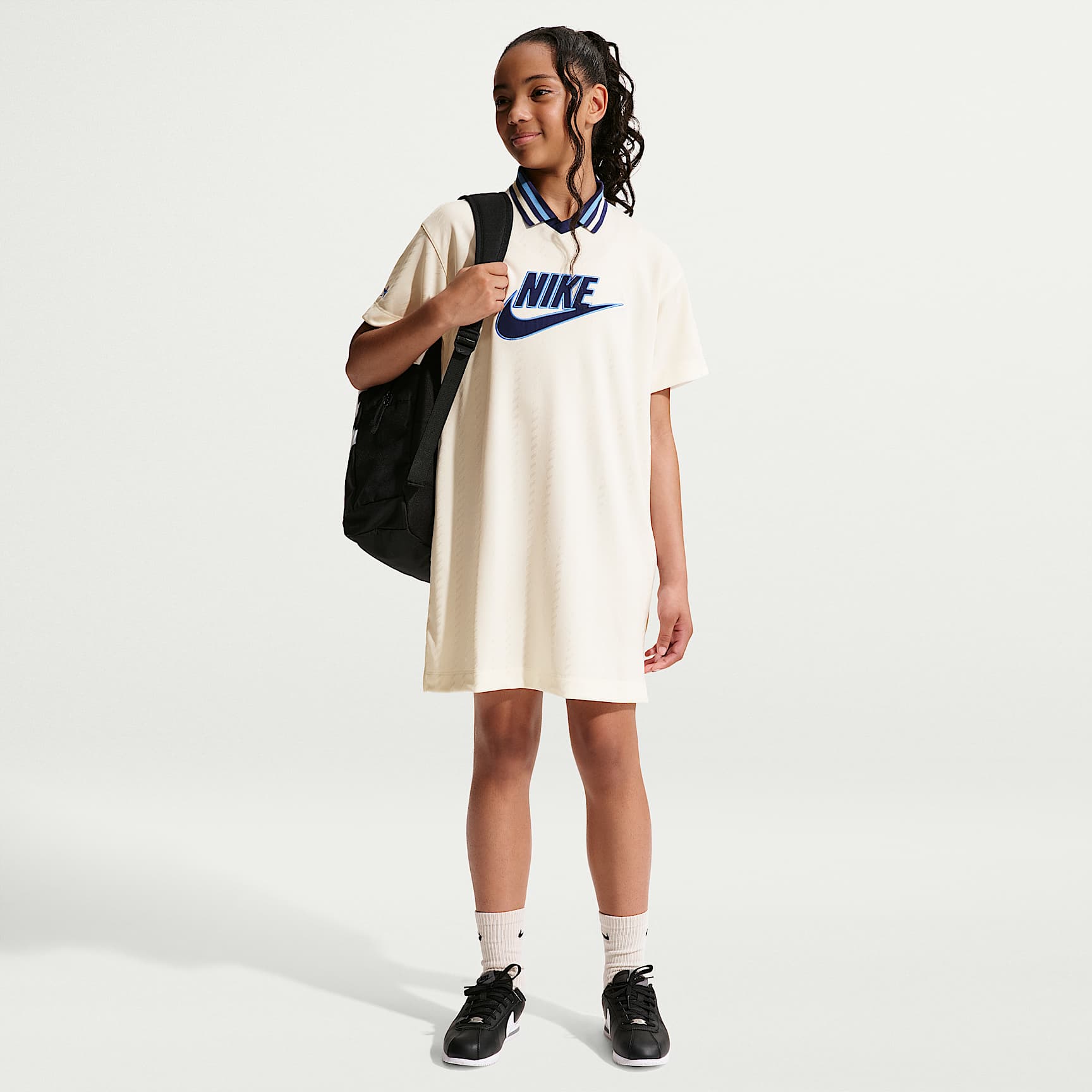 Robe en jersey à manches courtes Nike Sportswear pour ado (fille)