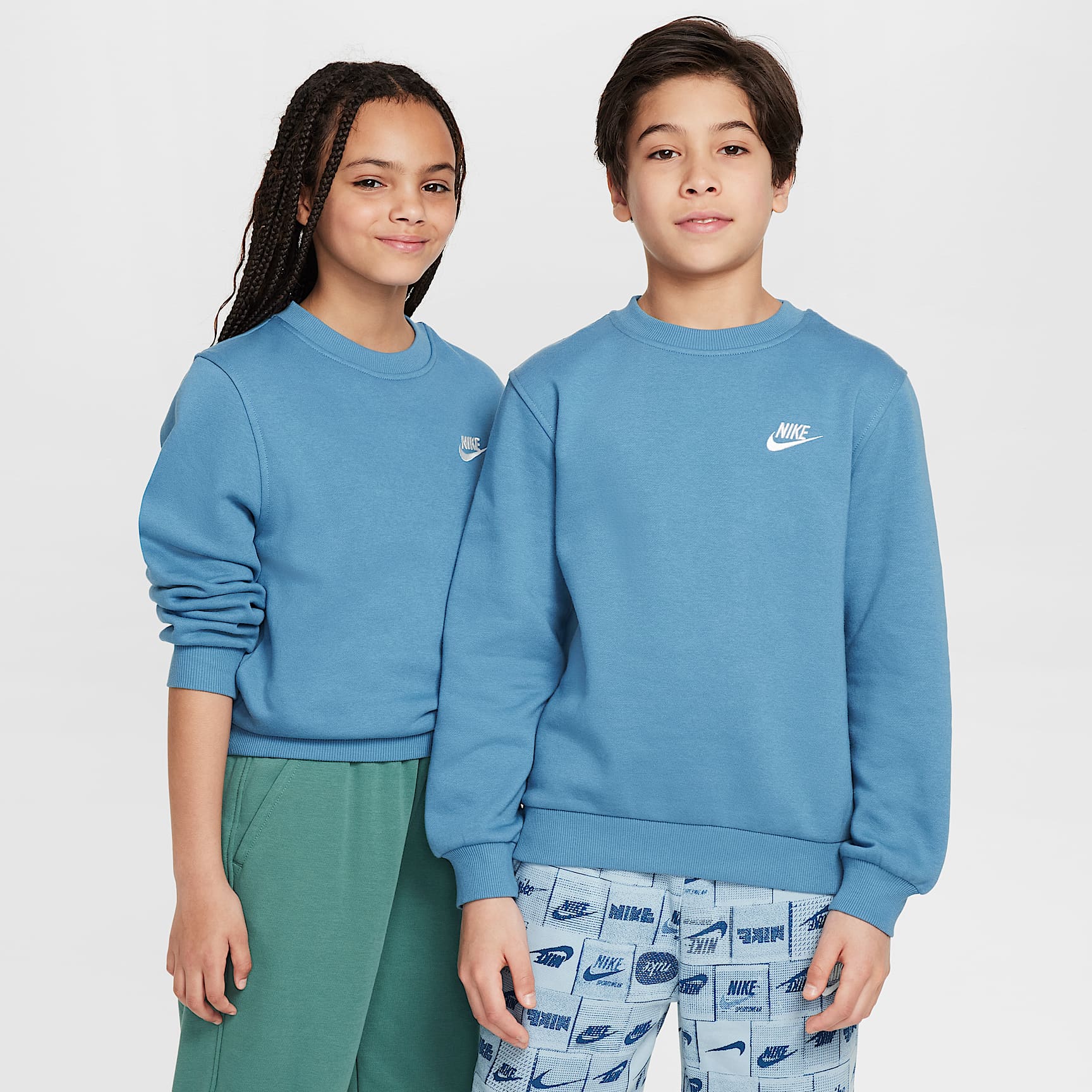 Nike Sportswear Club Fleece Older Kids' Sweatshirt