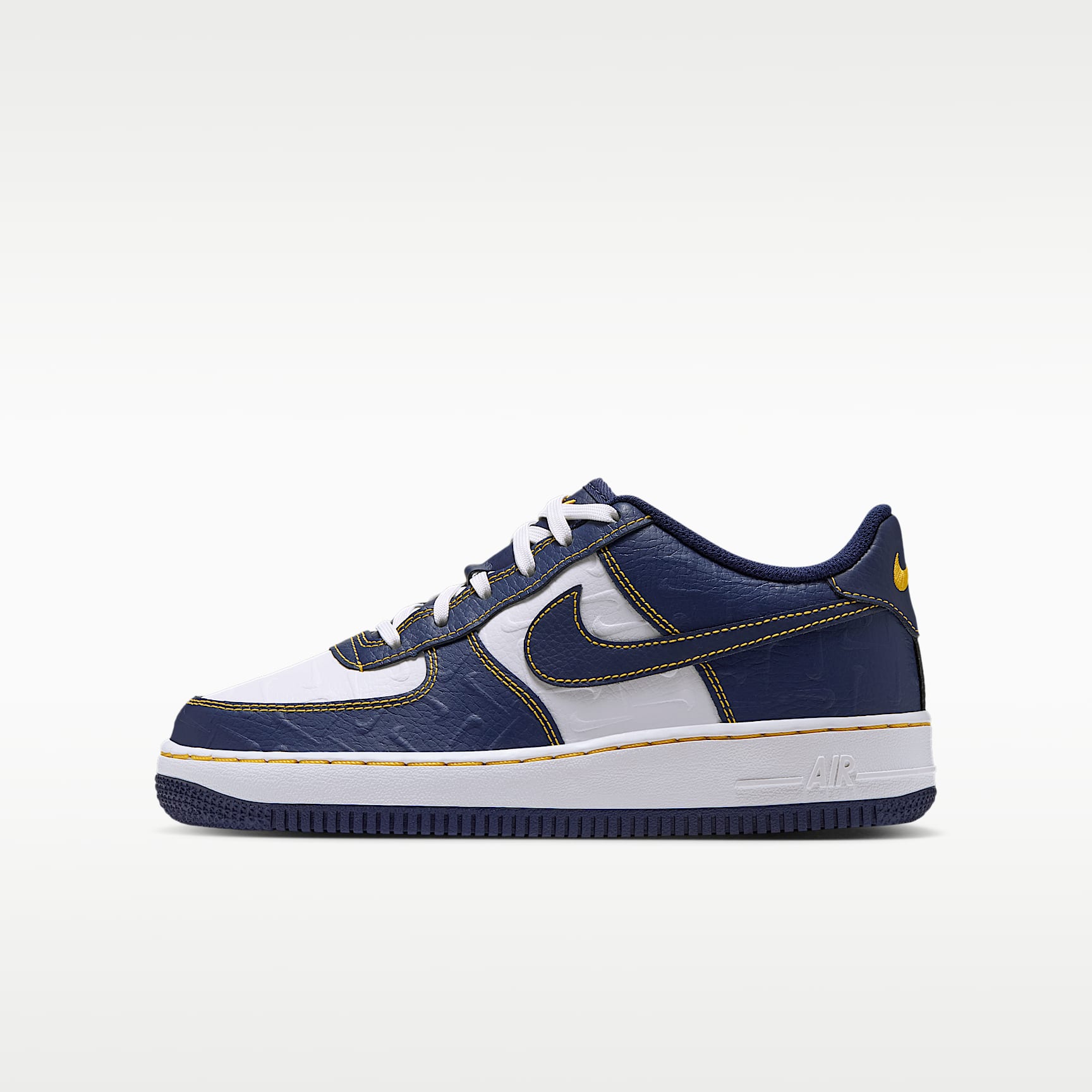 Nike Air Force 1 LE Big Kids' Shoes