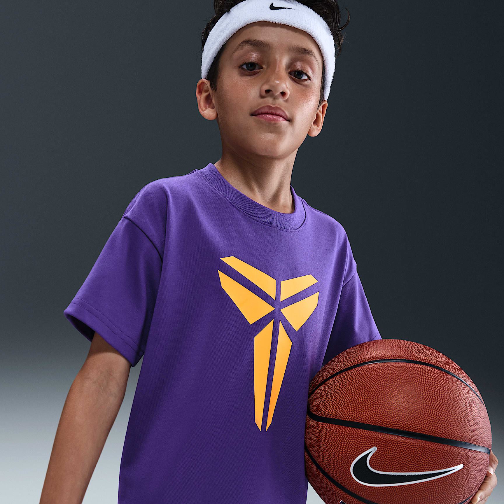 Kobe Older Kids' Dri-FIT Max90 T-Shirt