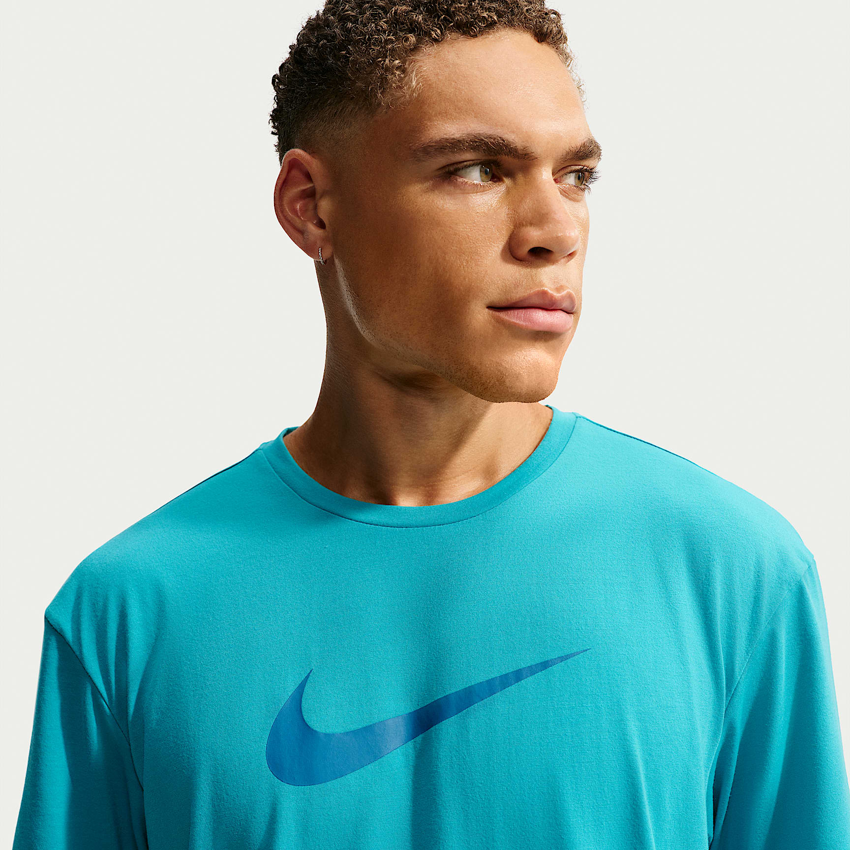 Nike Swim Hydroguard Men's Dri-FIT UV Short Sleeve Top