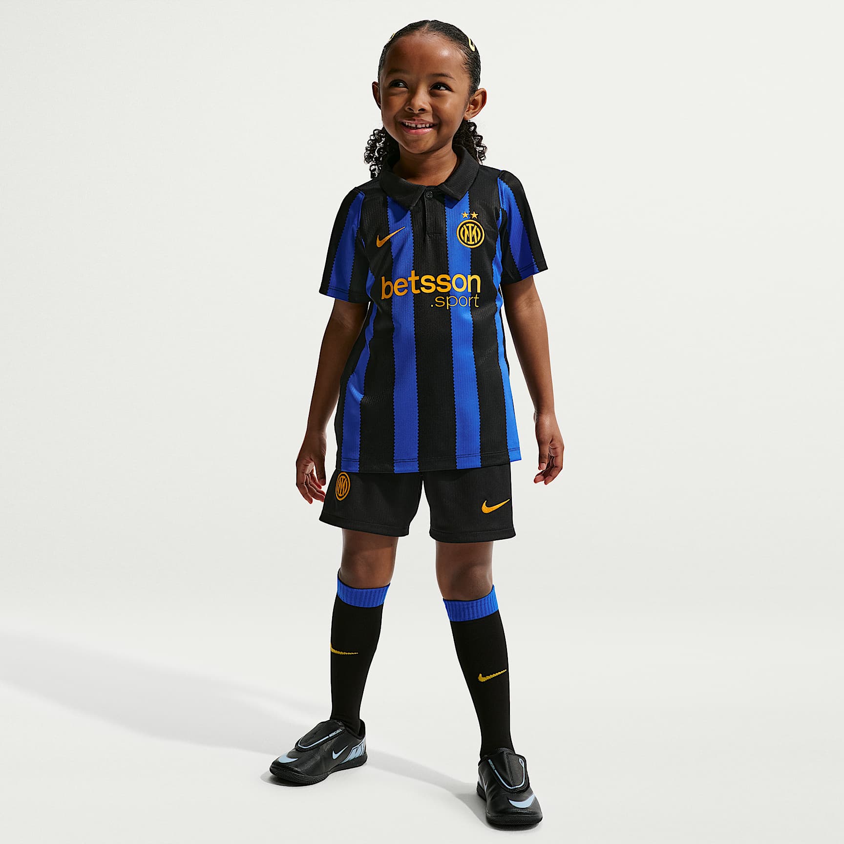 Inter Milan 2026 Stadium Home Younger Kids' Nike Football Replica 3-Piece Kit