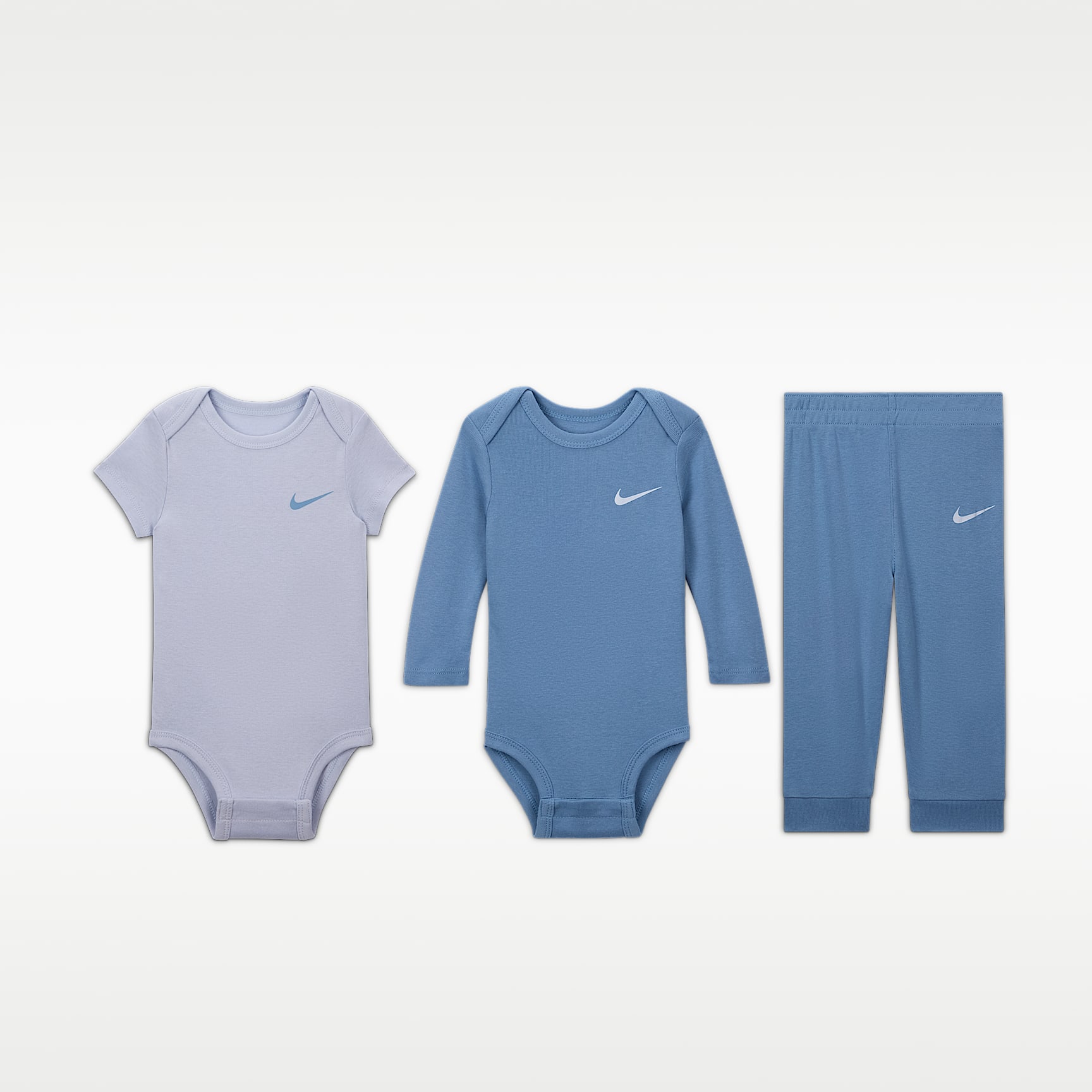 Conjunto de 3 piezas con pants para bebé (0-9 meses) Nike Baby Essentials