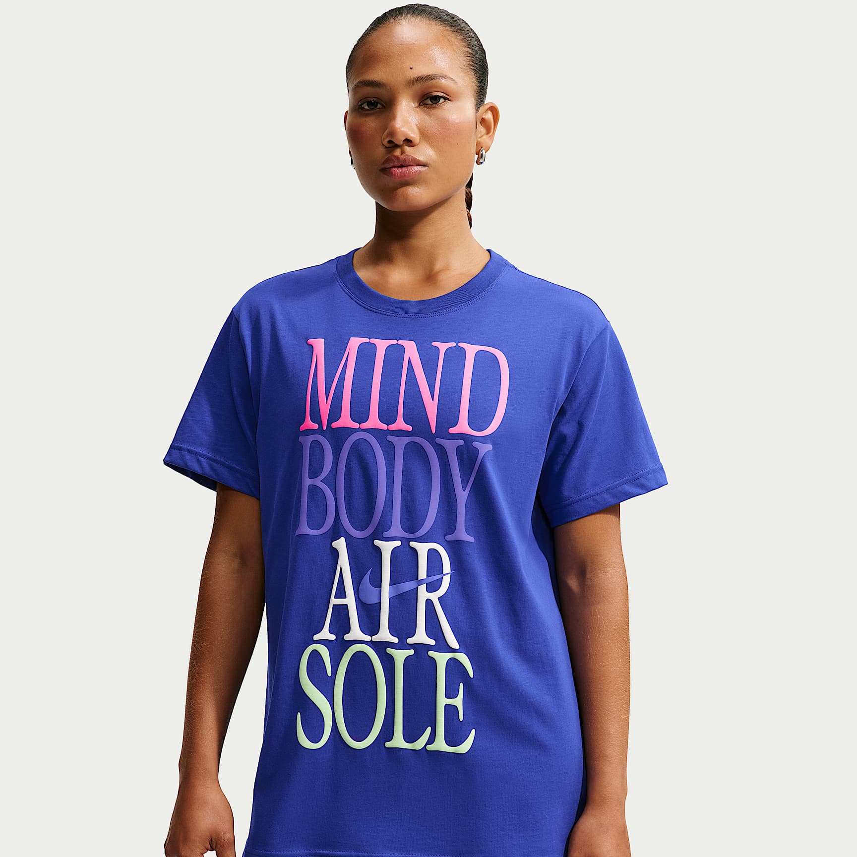 Nike Sportswear Classic Women's Oversized T-Shirt