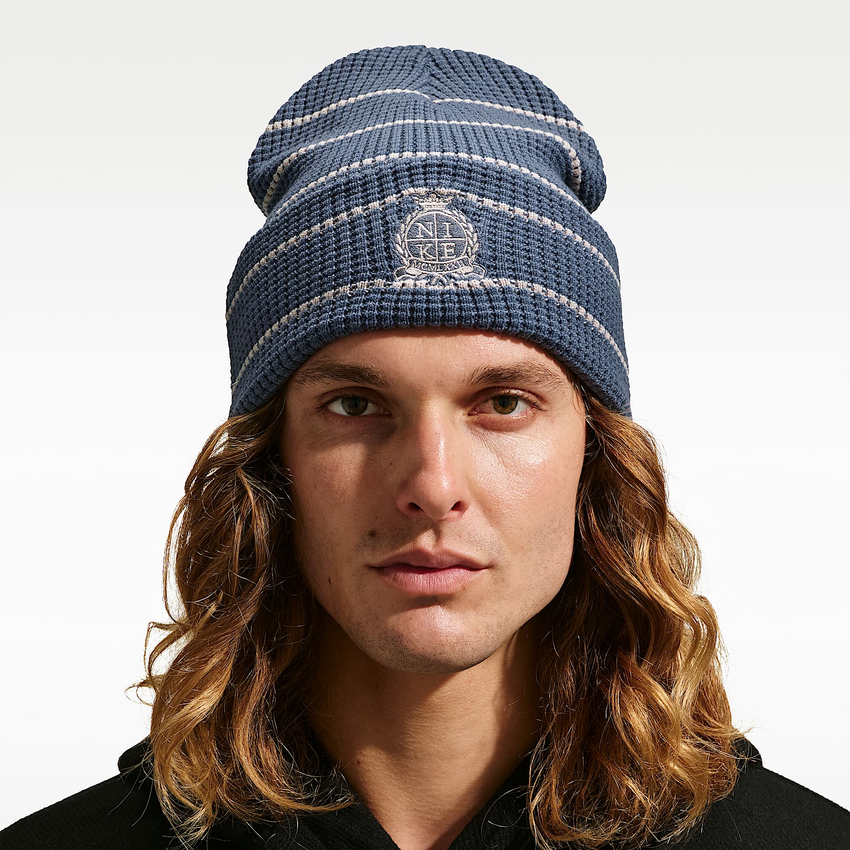 Gorro Club con dobladillo alto Nike Peak