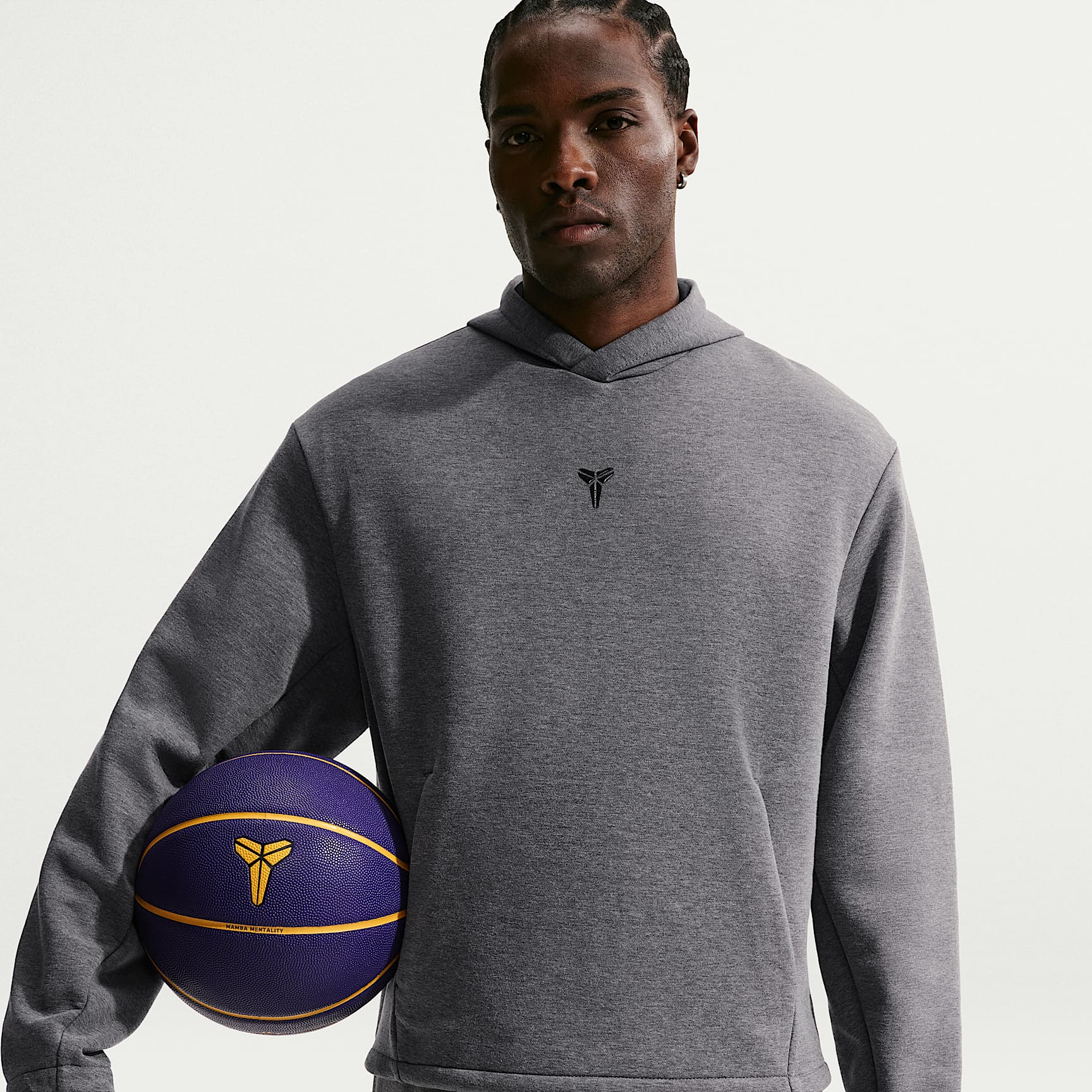 Kobe Men's Nike Dri-FIT Pullover Basketball Hoodie
