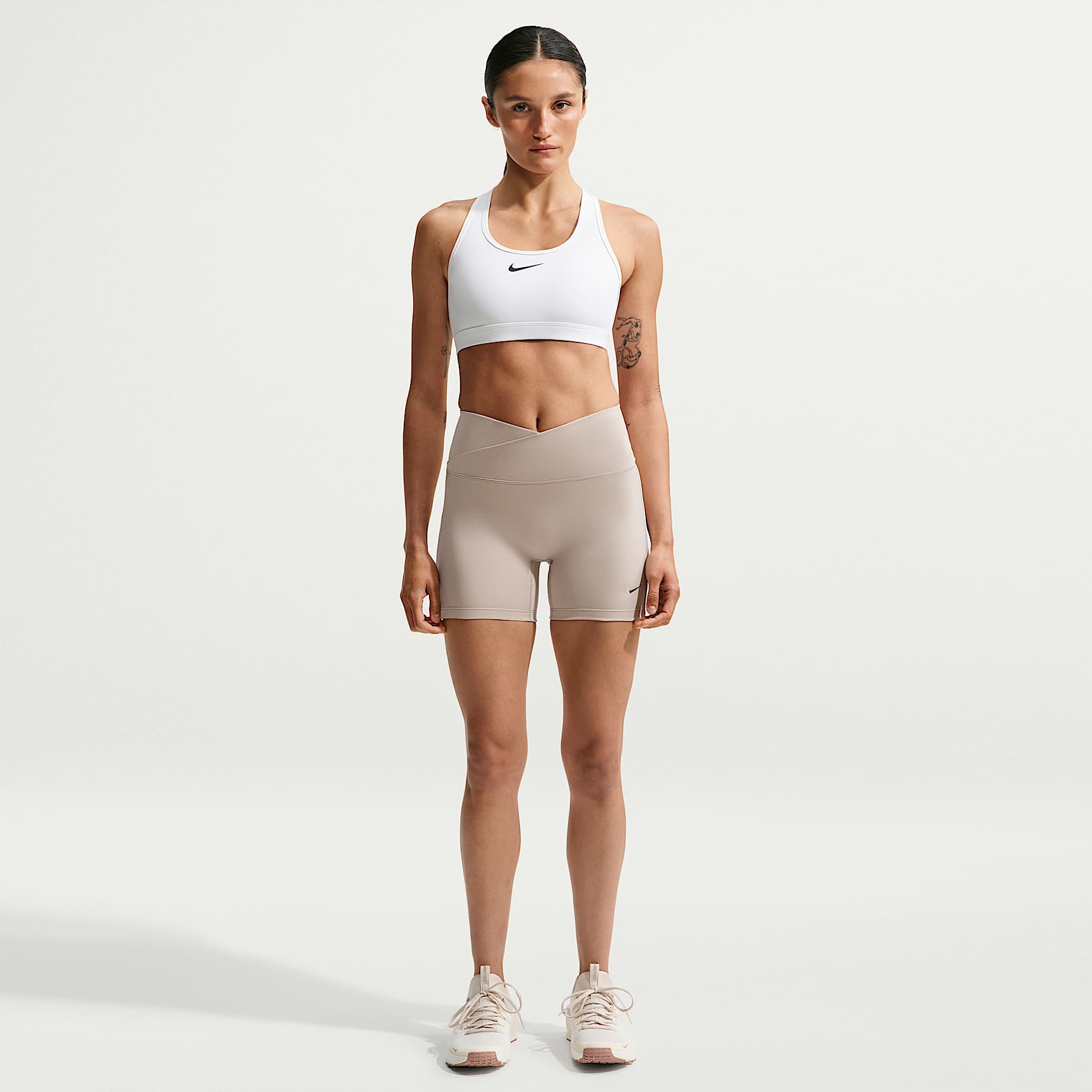 Nike One-shorts til dame (13 cm)