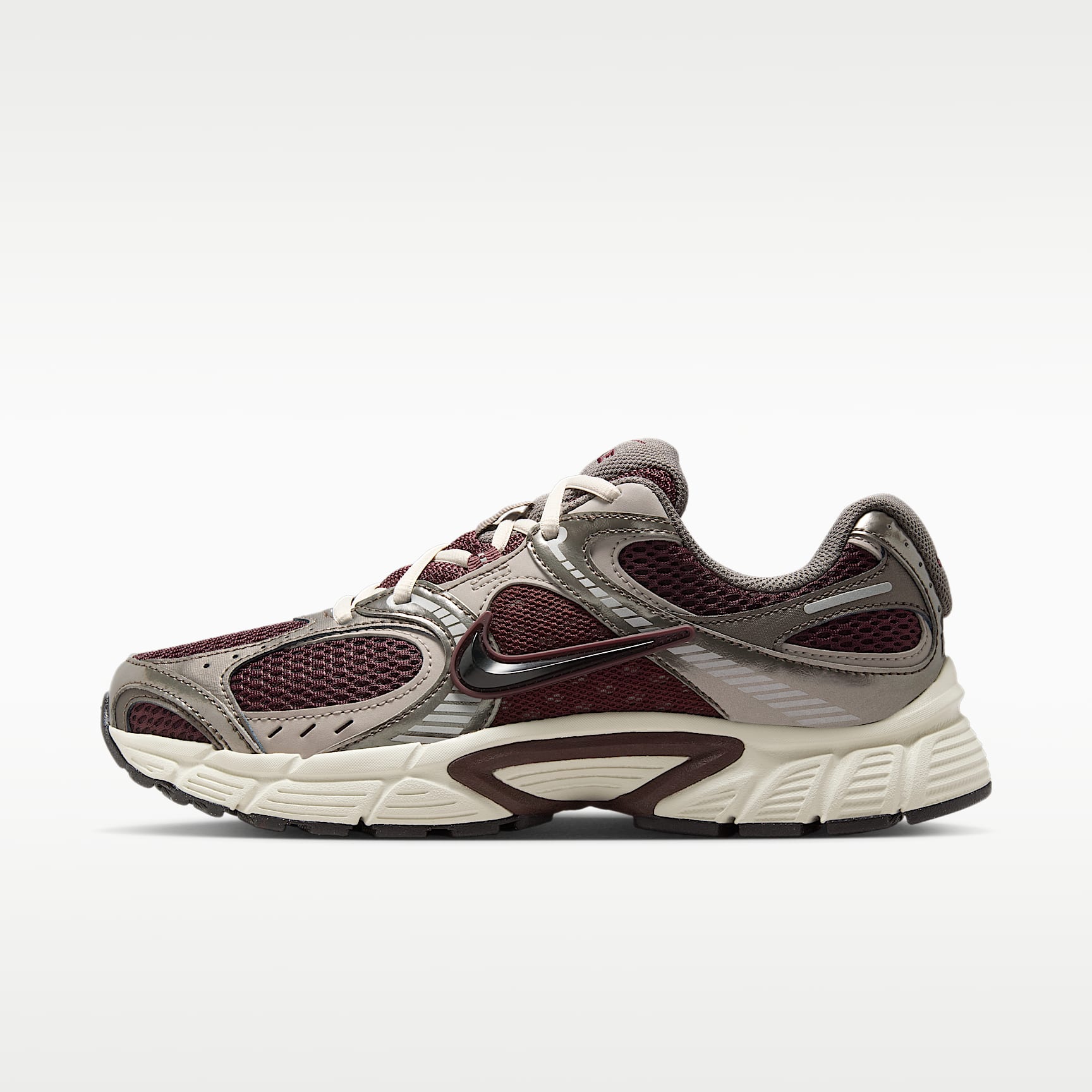 Tenis con detalles reflejantes para mujer Nike V5 RNR