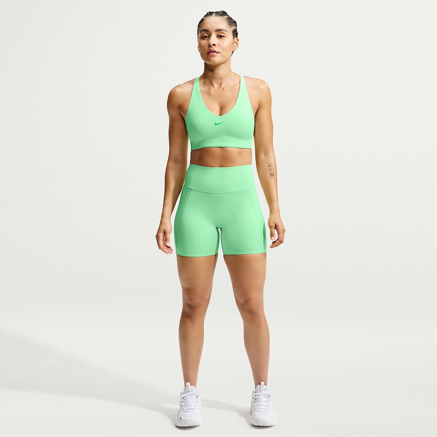 Nike Universa Women's High-Waisted 12.5cm (approx.) Biker Shorts with No Front Seam