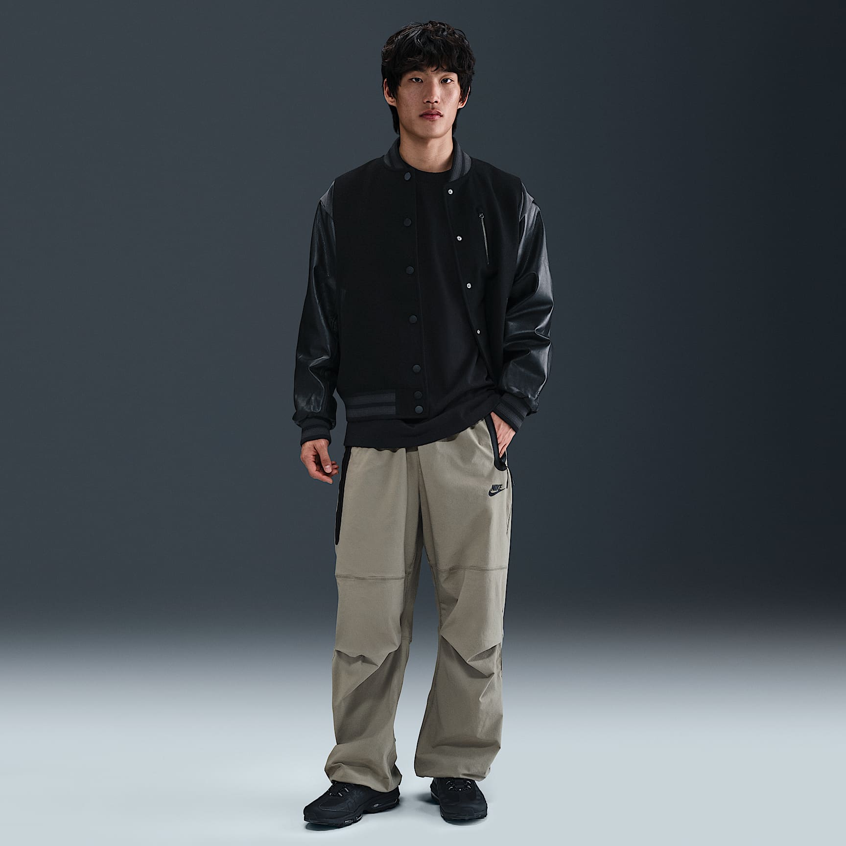 Nike Tech Men's Woven Open-Hem Pants