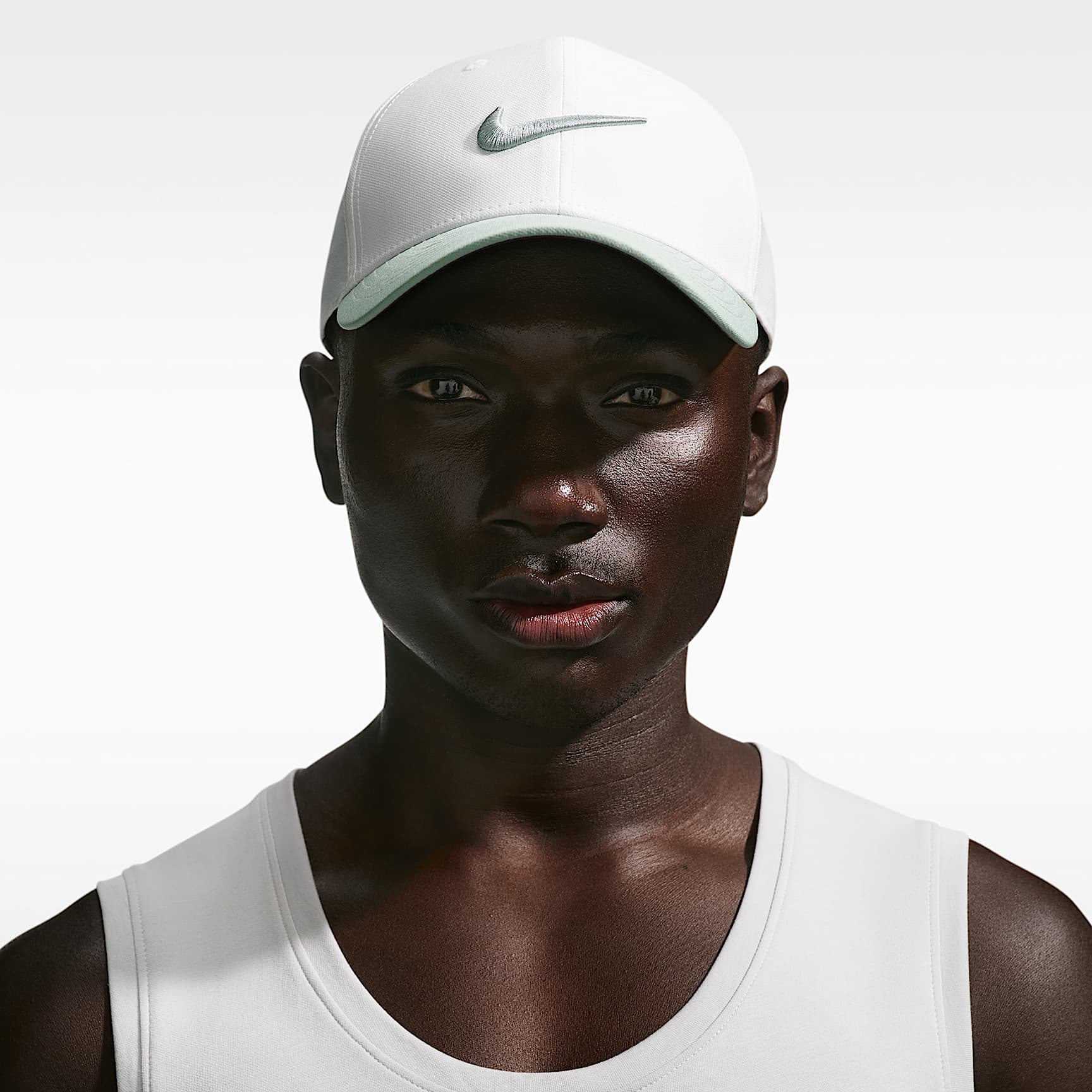 Nike Dri-FIT Club Structured Swoosh Cap