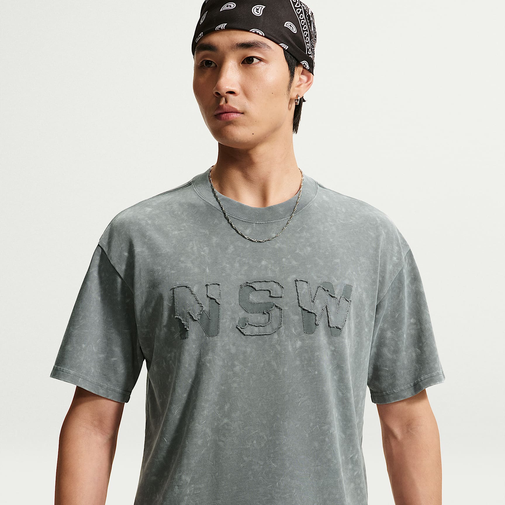 Nike Sportswear 男款 T 恤