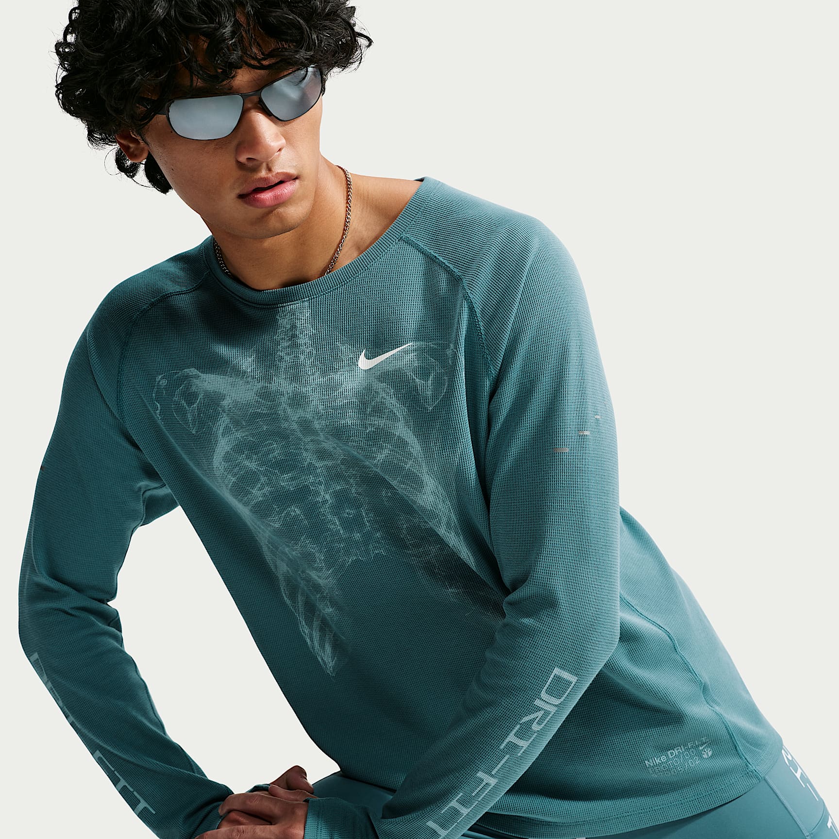Playera de cuello redondo Dri-FIT con diseño tipo waffle para hombre Nike Stride