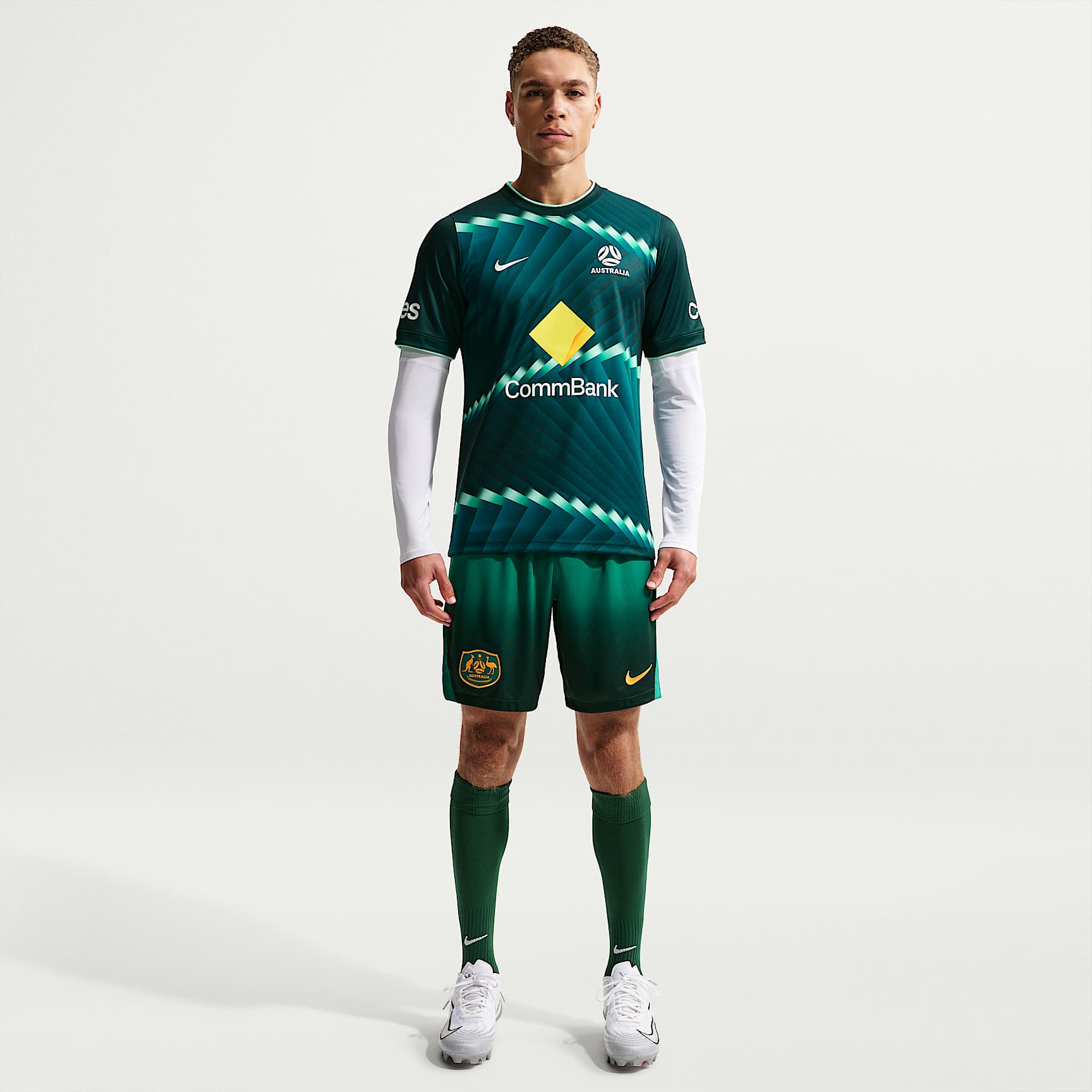 Australia 2026 Stadium Home Men's Nike Dri-FIT Football Replica Shorts