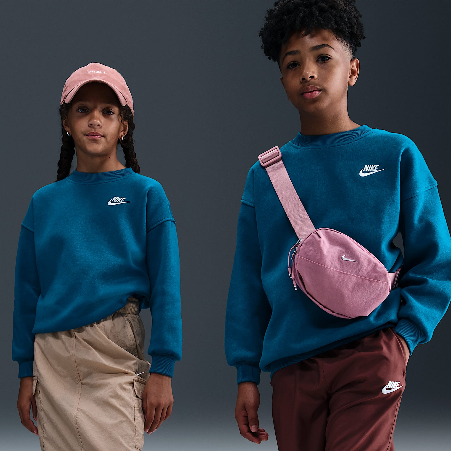 Nike Sportswear Club Fleece Big Kids' Oversized Sweatshirt