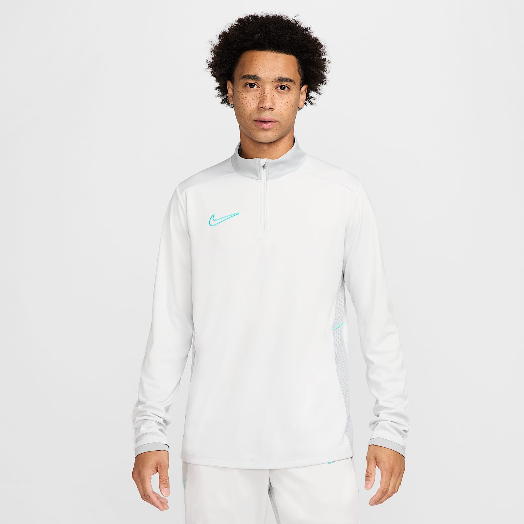 Playera de entrenamiento de fútbol Dri-FIT para hombre Nike Academy