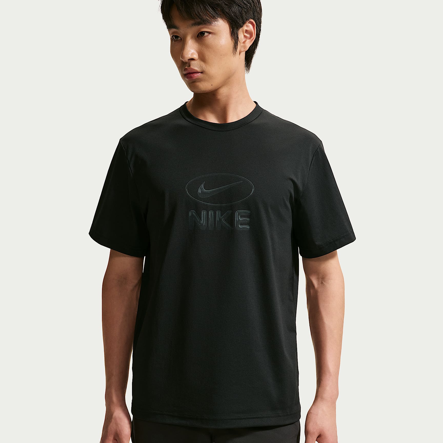 Nike Hyverse Men's Dri-FIT UV Protection Training T-Shirt