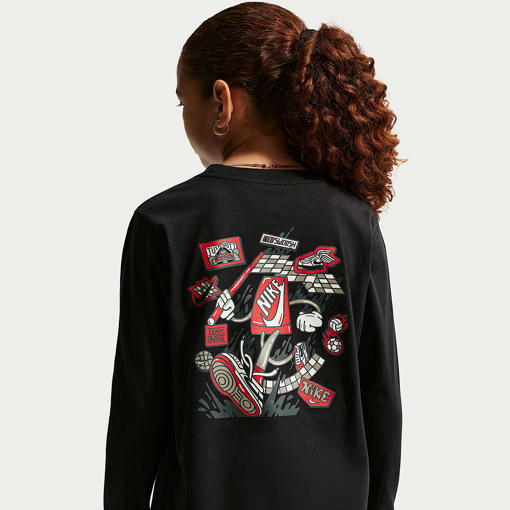 Nike Sportswear Big Kids' Long-Sleeve T-Shirt