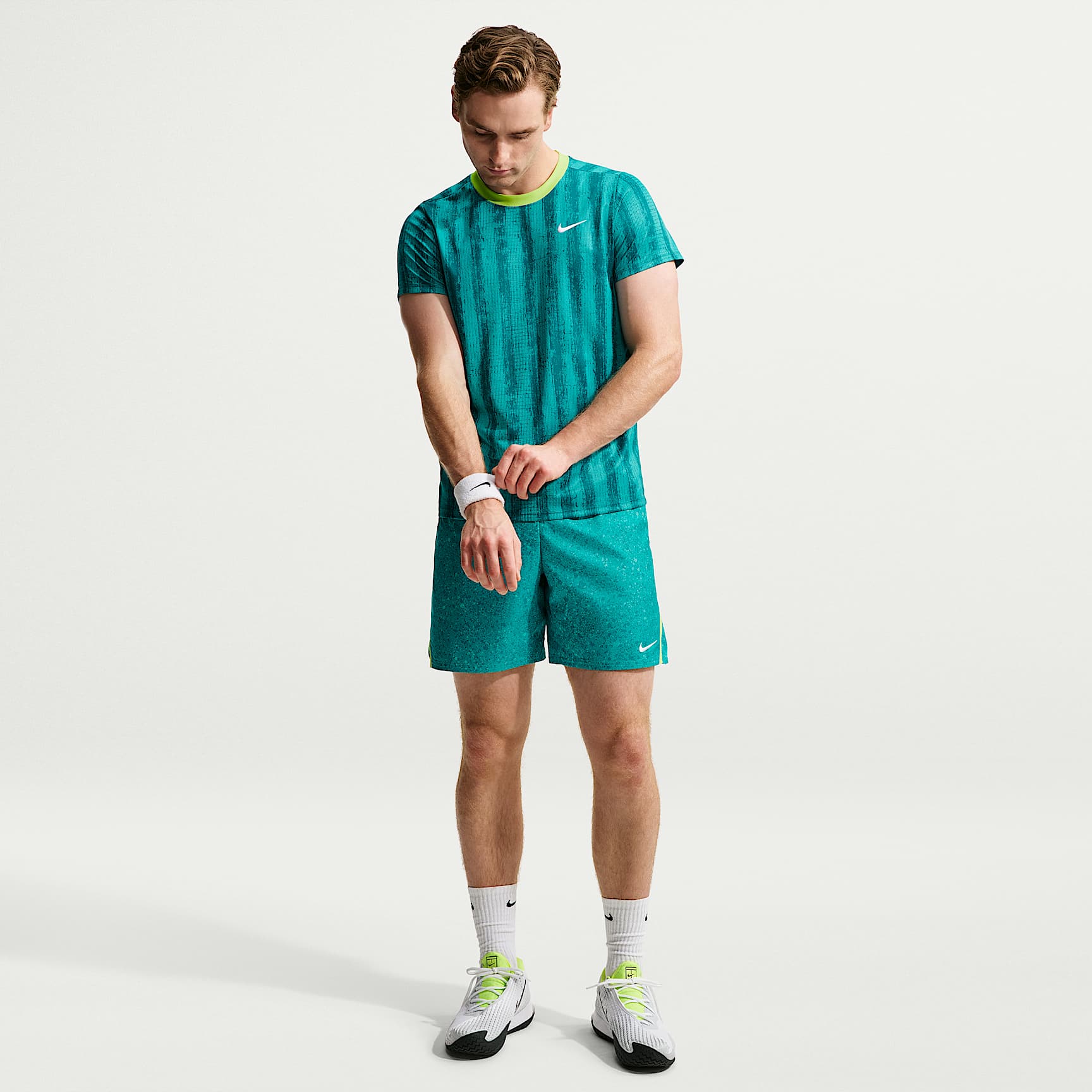 NikeCourt Victory Men's Dri-FIT 7" Shorts
