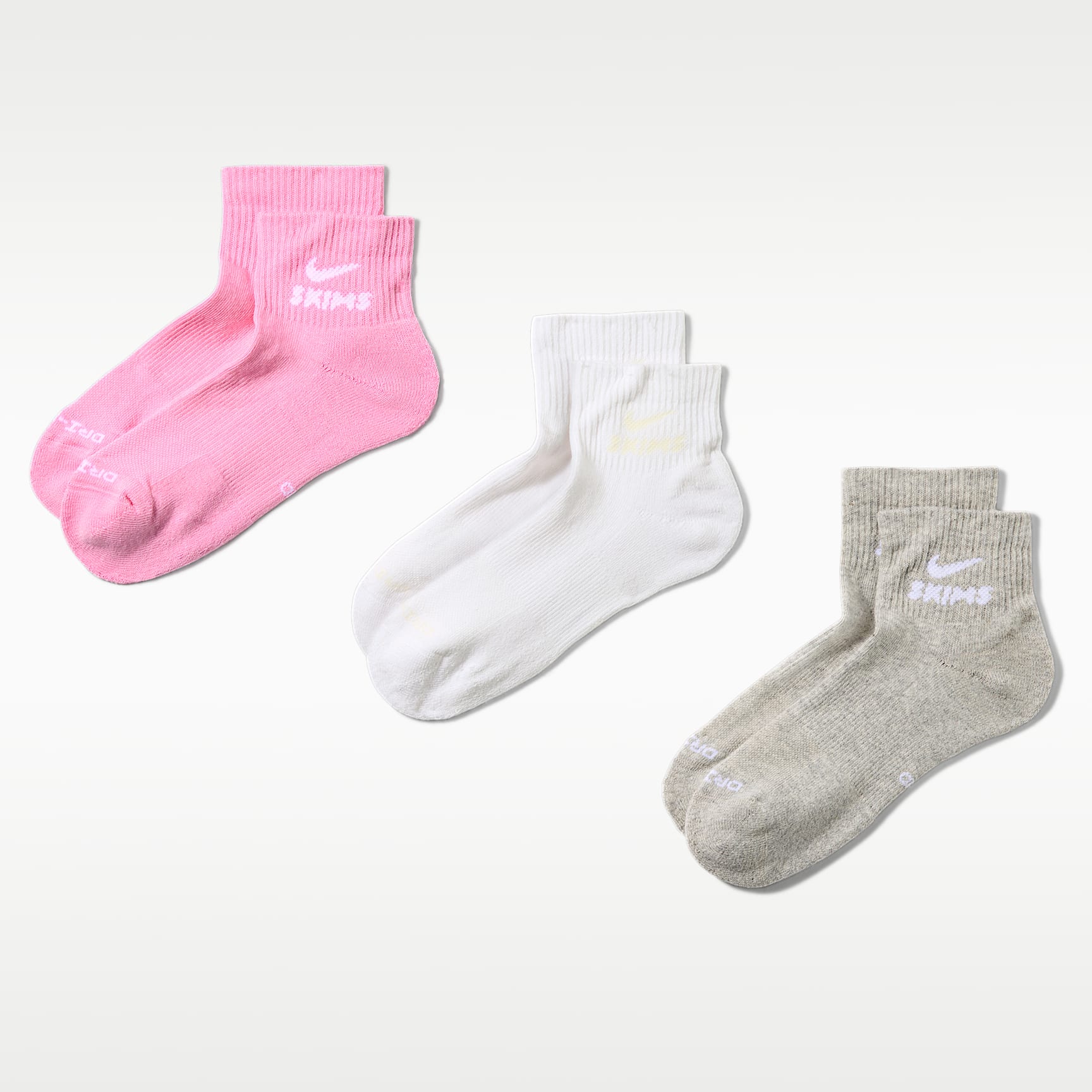 NikeSKIMS Women's Dri-FIT Quarter Socks (3 Pairs)