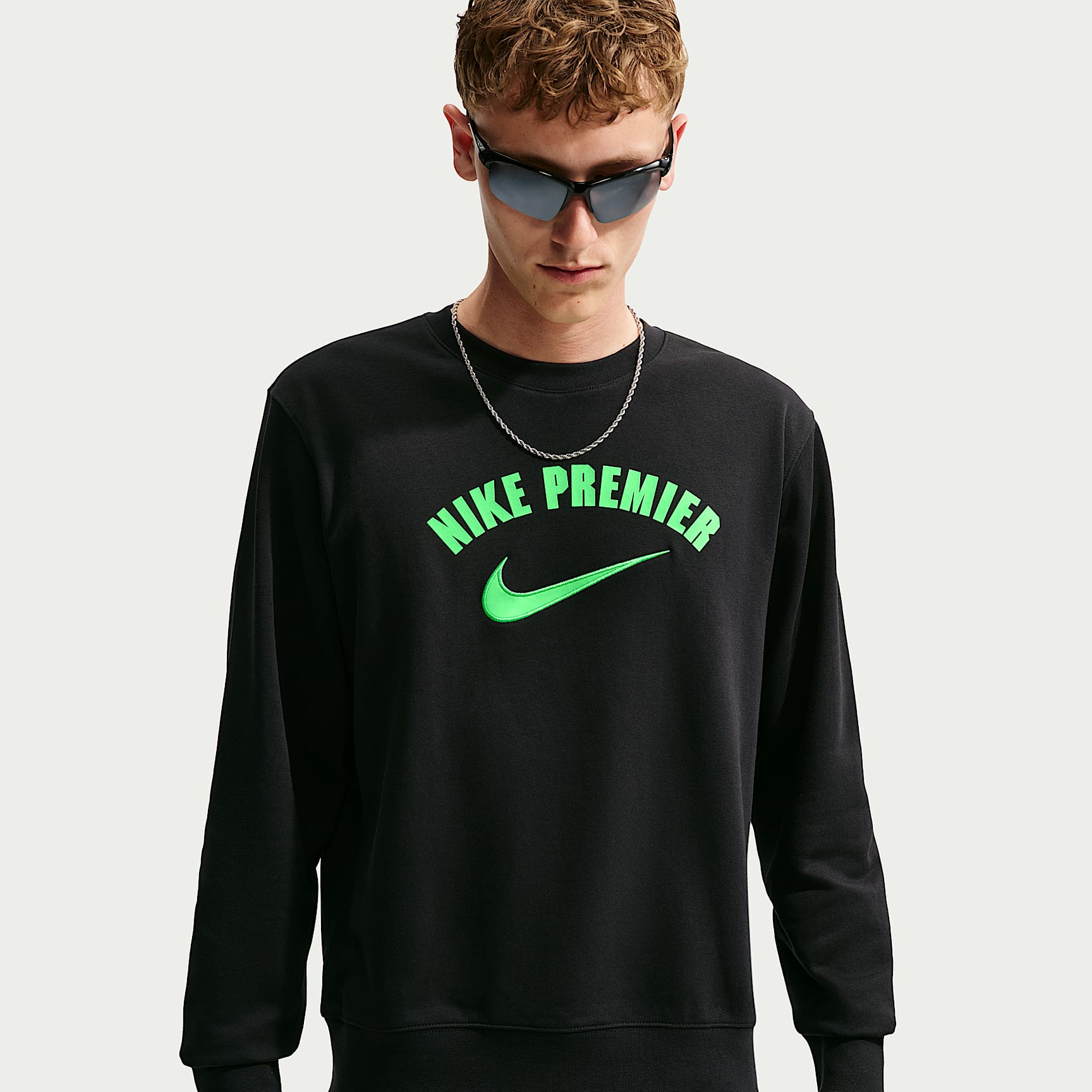 Nike Premier Men's Dri-FIT Football Fleece Crew